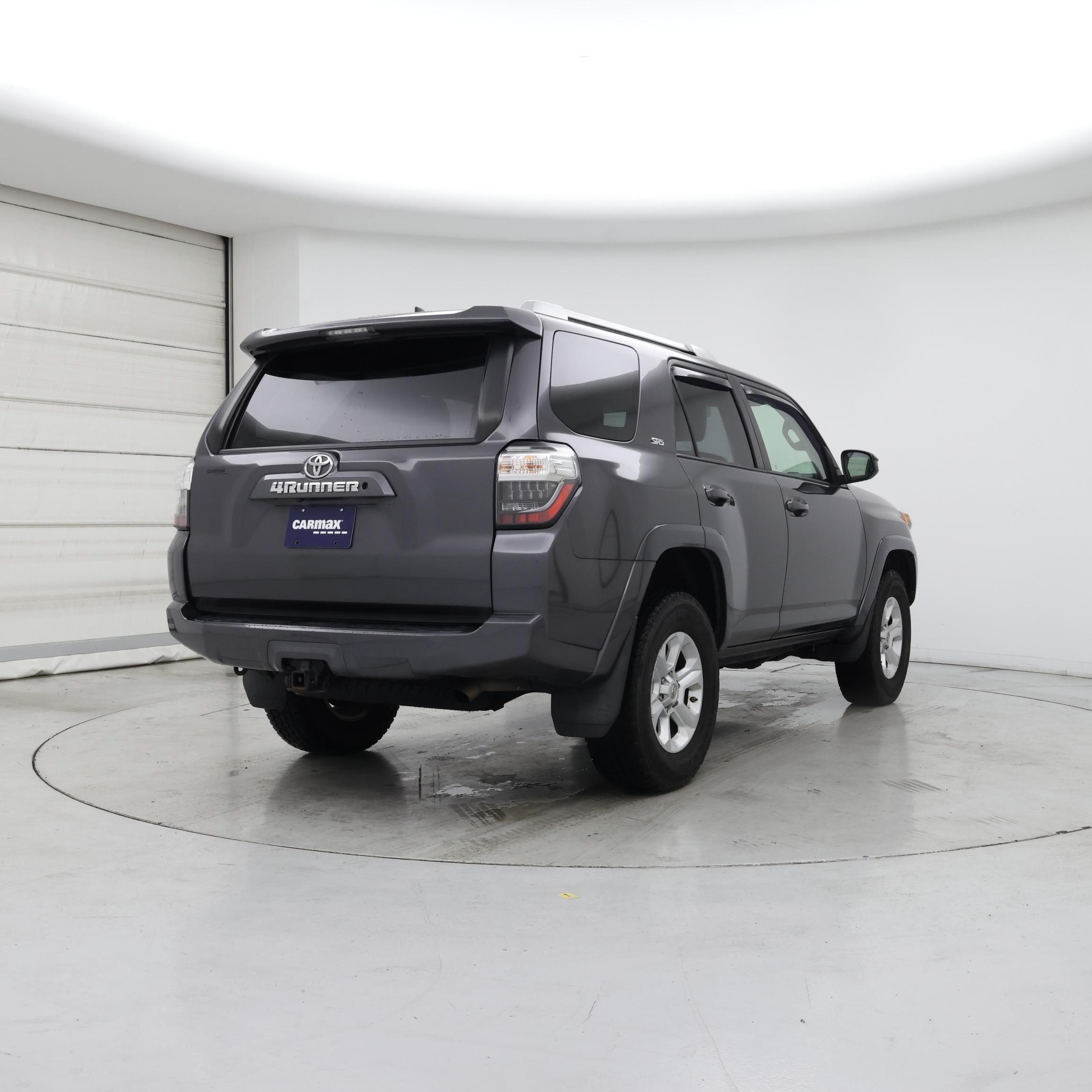 Thumbnail: 2018 Toyota 4Runner - 8