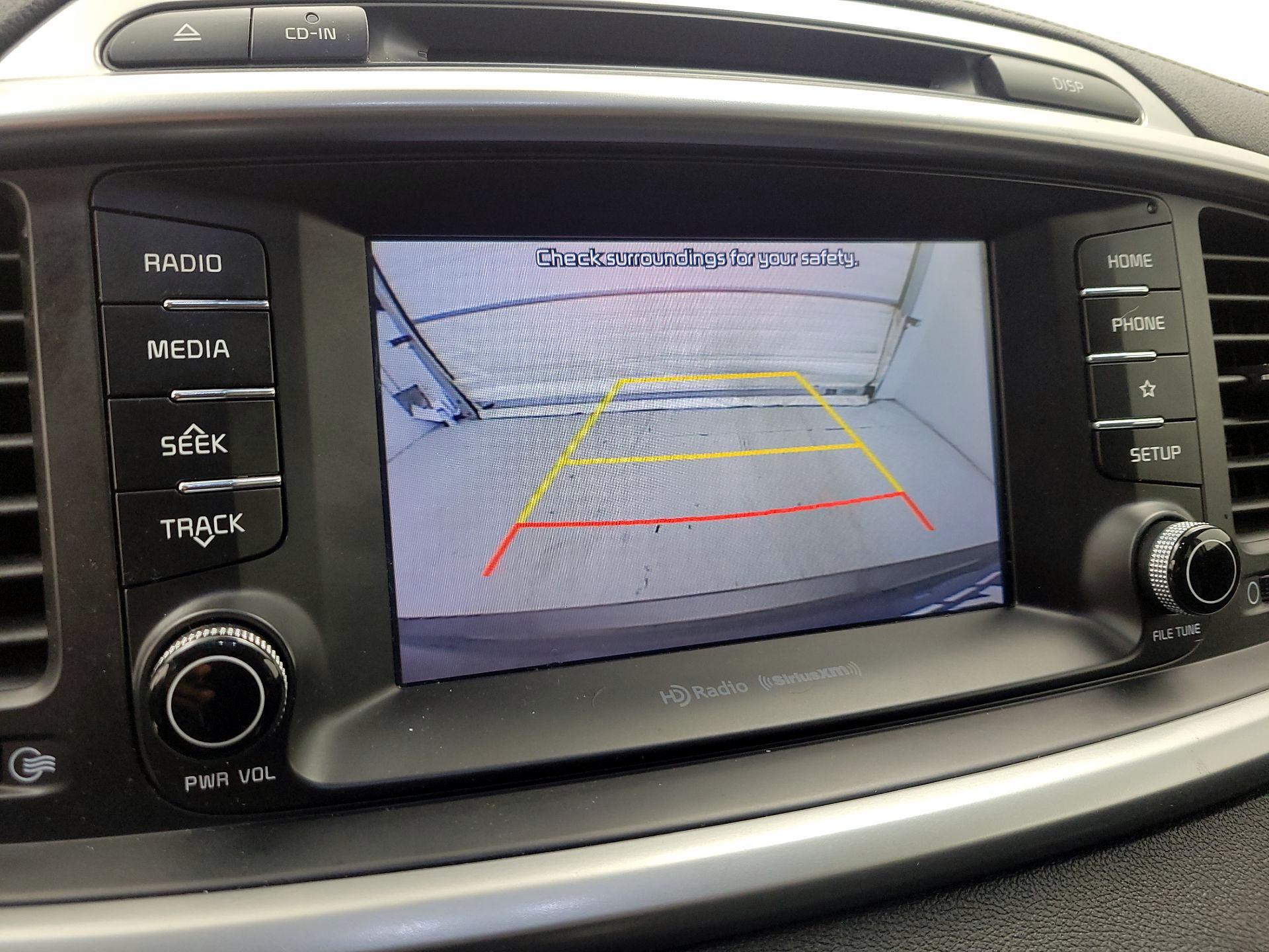 Thumbnail: 2019 Kia Sorento - 14