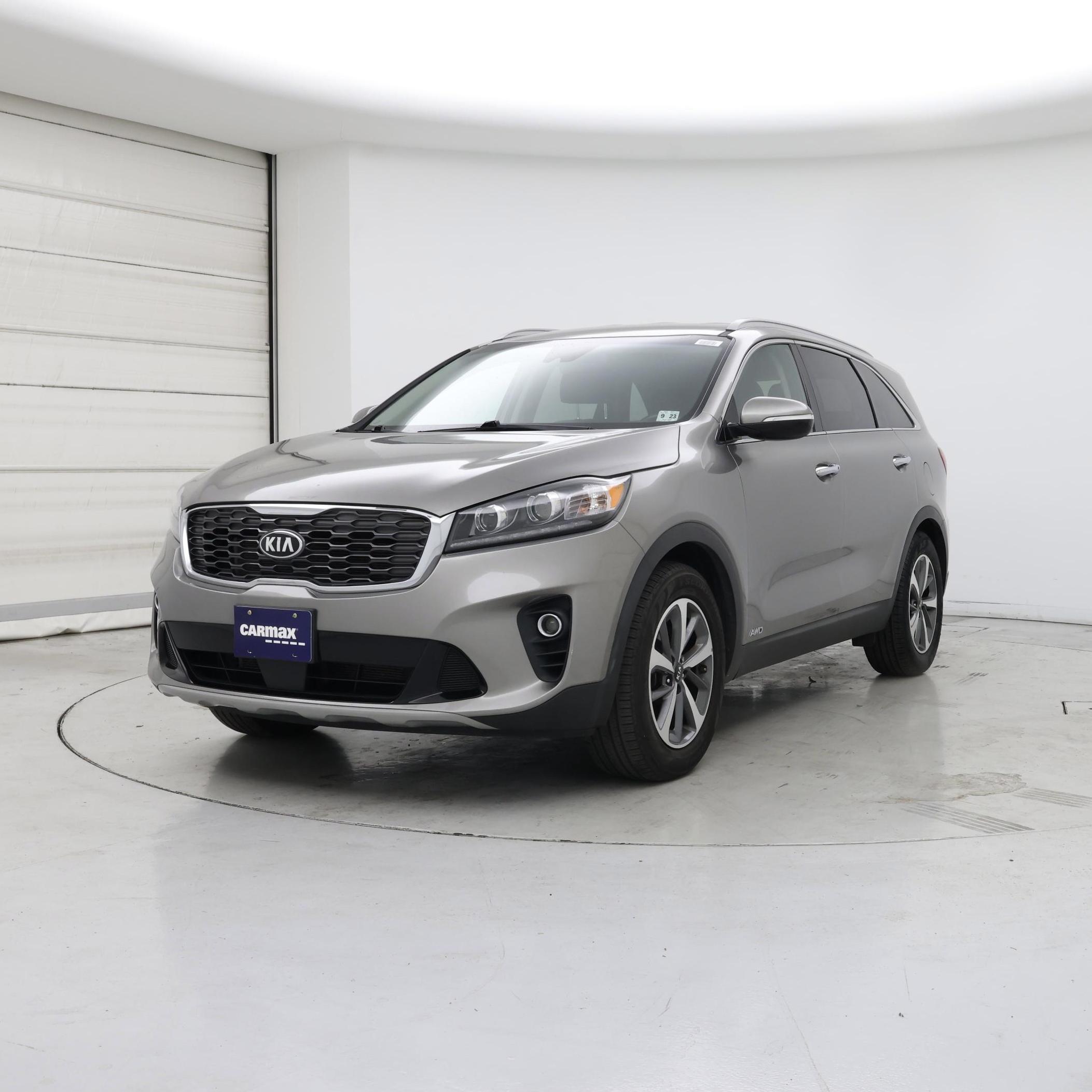 Thumbnail: 2019 Kia Sorento - 4
