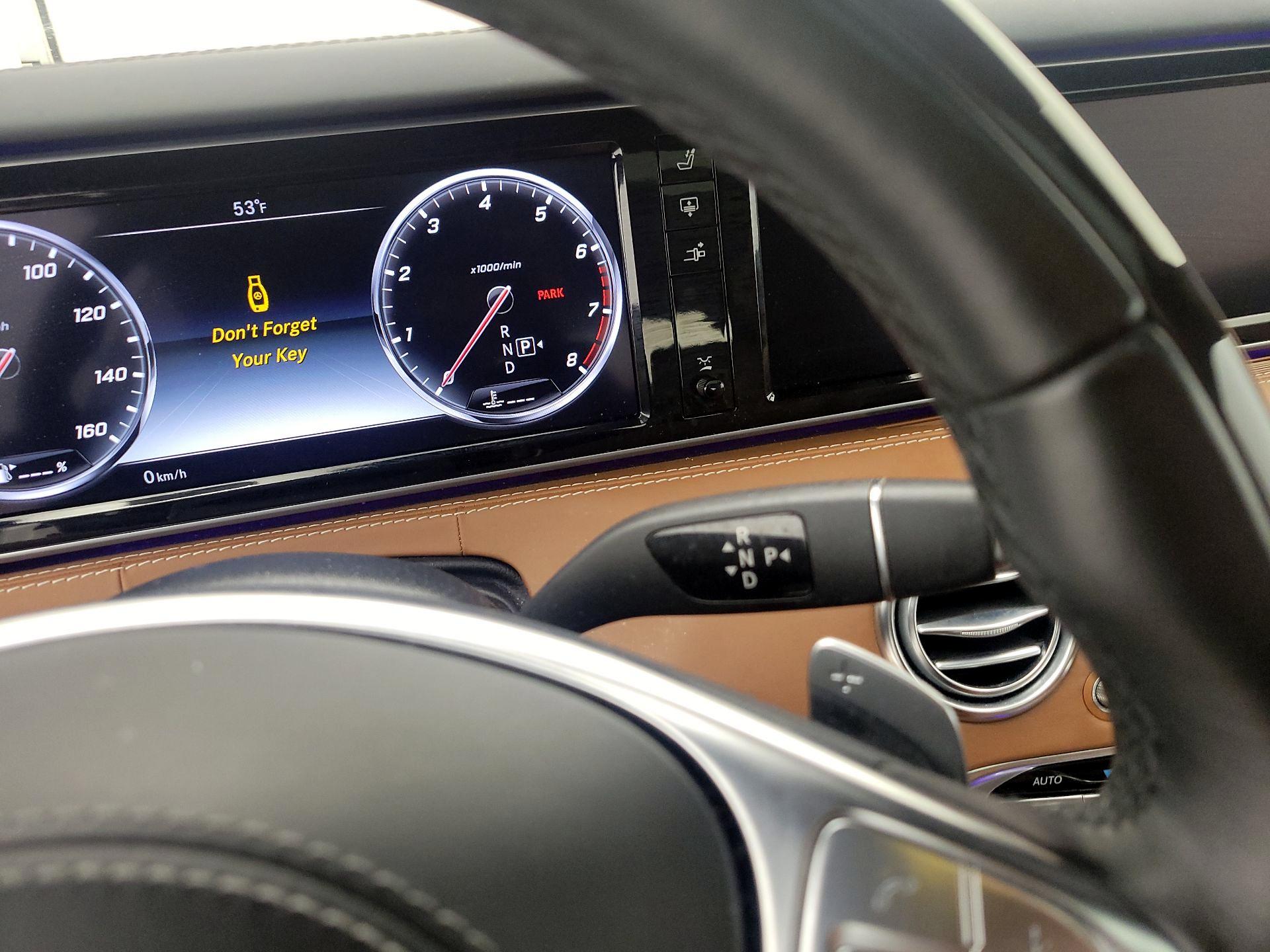 Thumbnail: 2015 Mercedes-Benz S-Class - 17