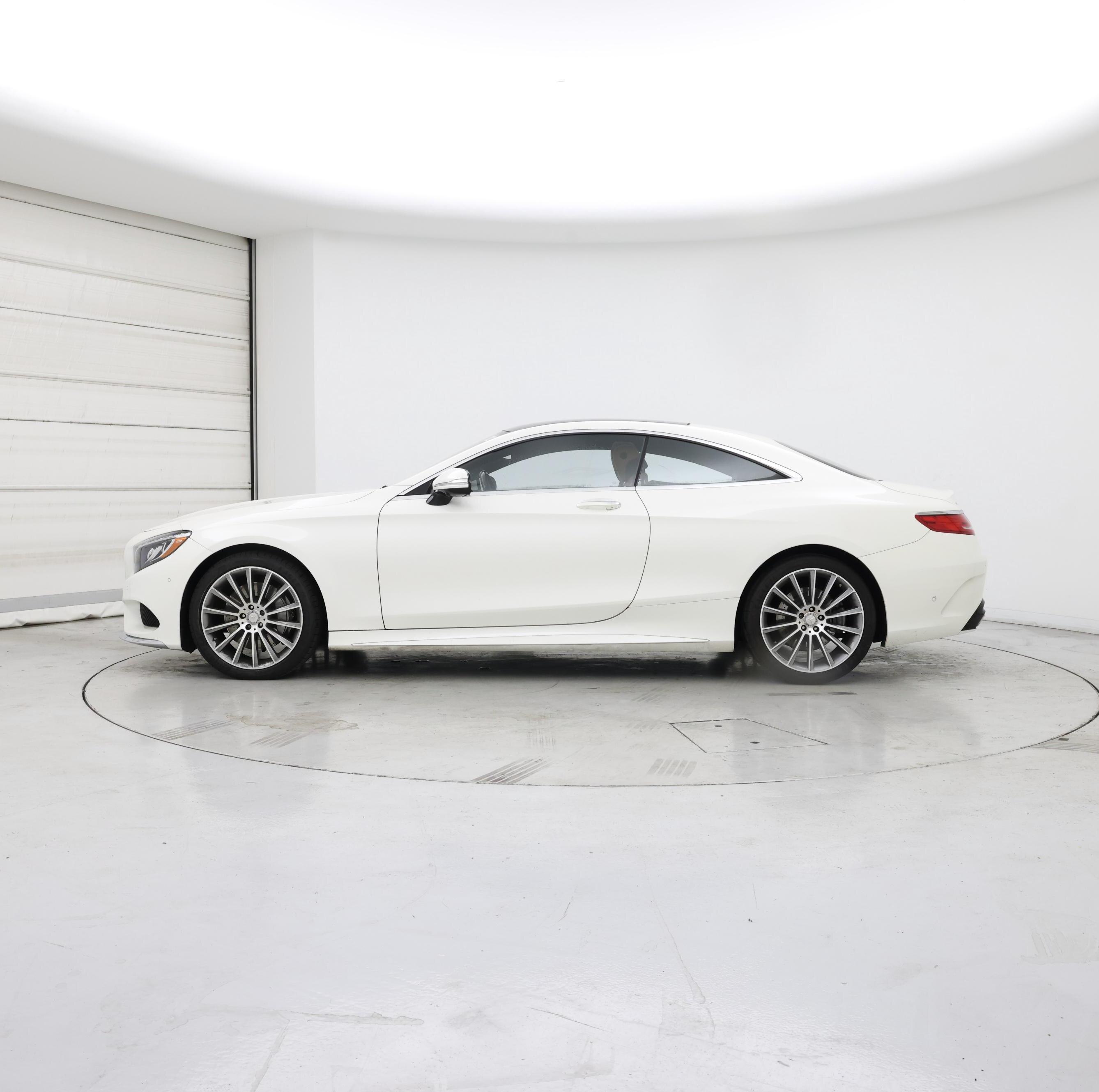 Thumbnail: 2015 Mercedes-Benz S-Class - 3