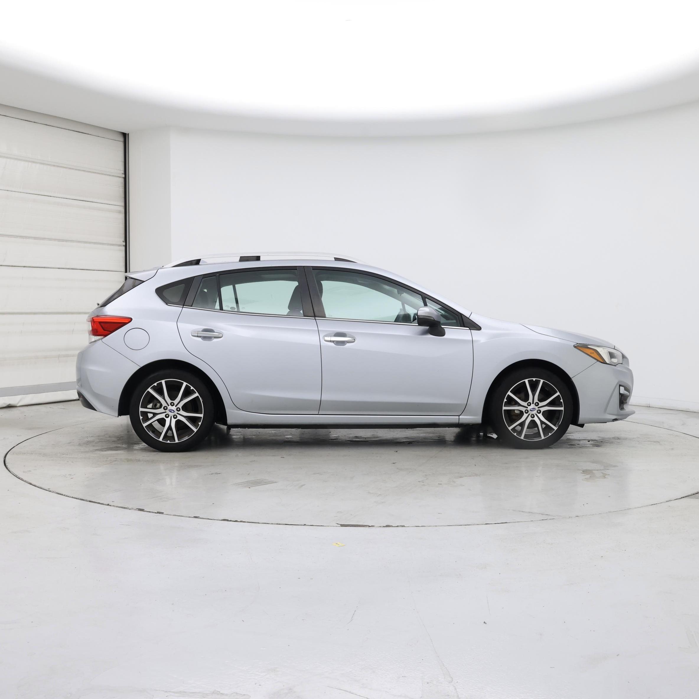 Thumbnail: 2017 Subaru Impreza - 7