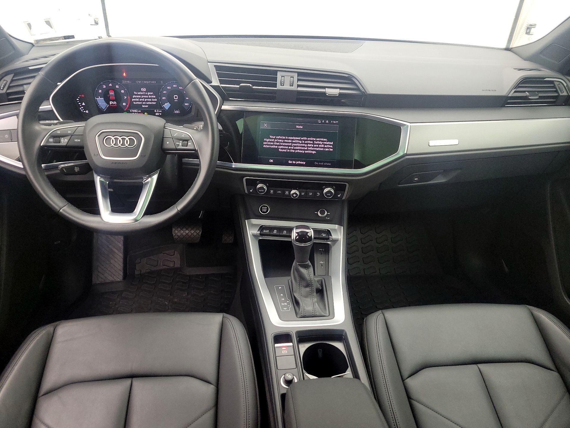 Thumbnail: 2022 Audi Q3 - 9