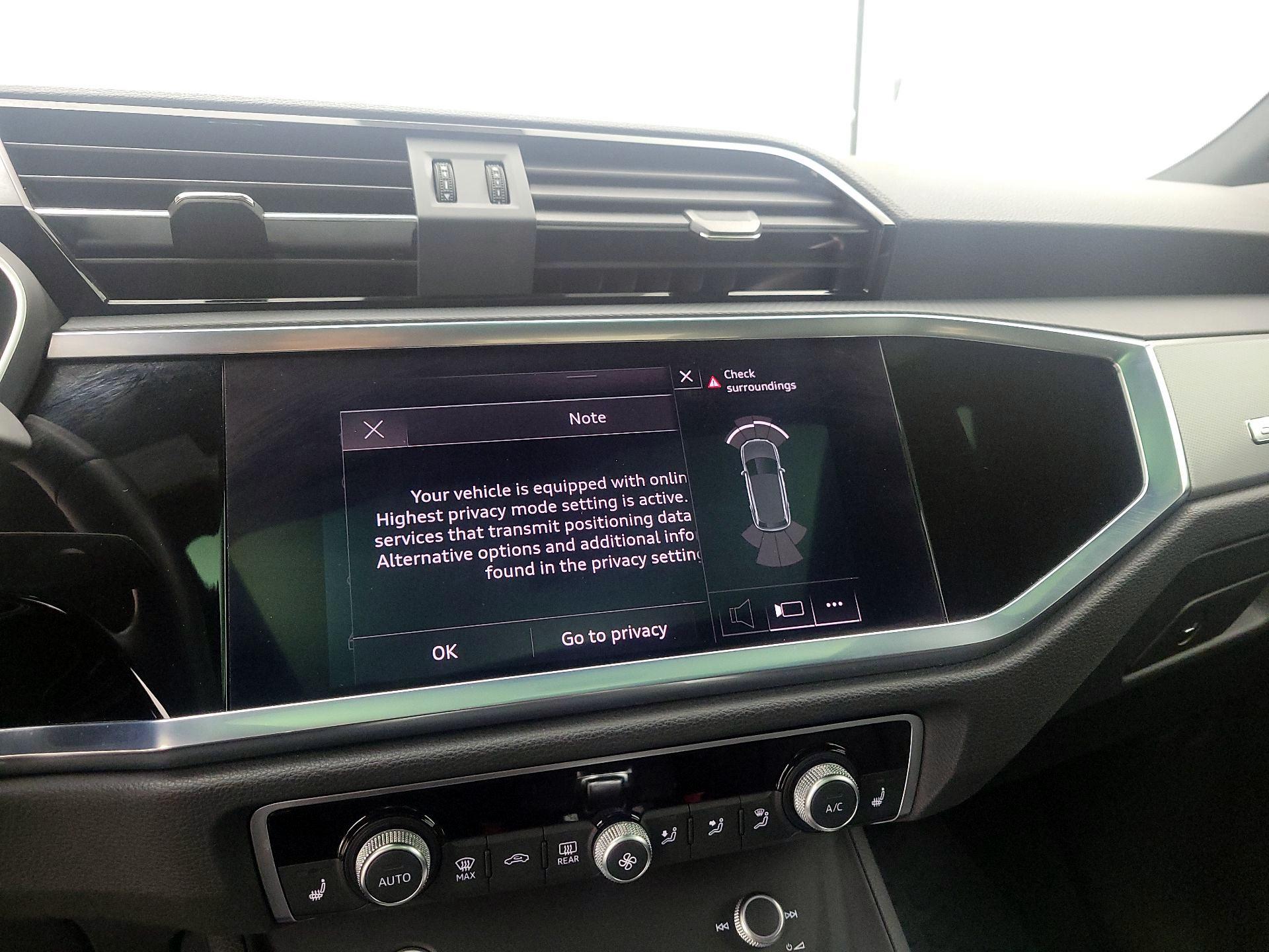 Thumbnail: 2022 Audi Q3 - 15