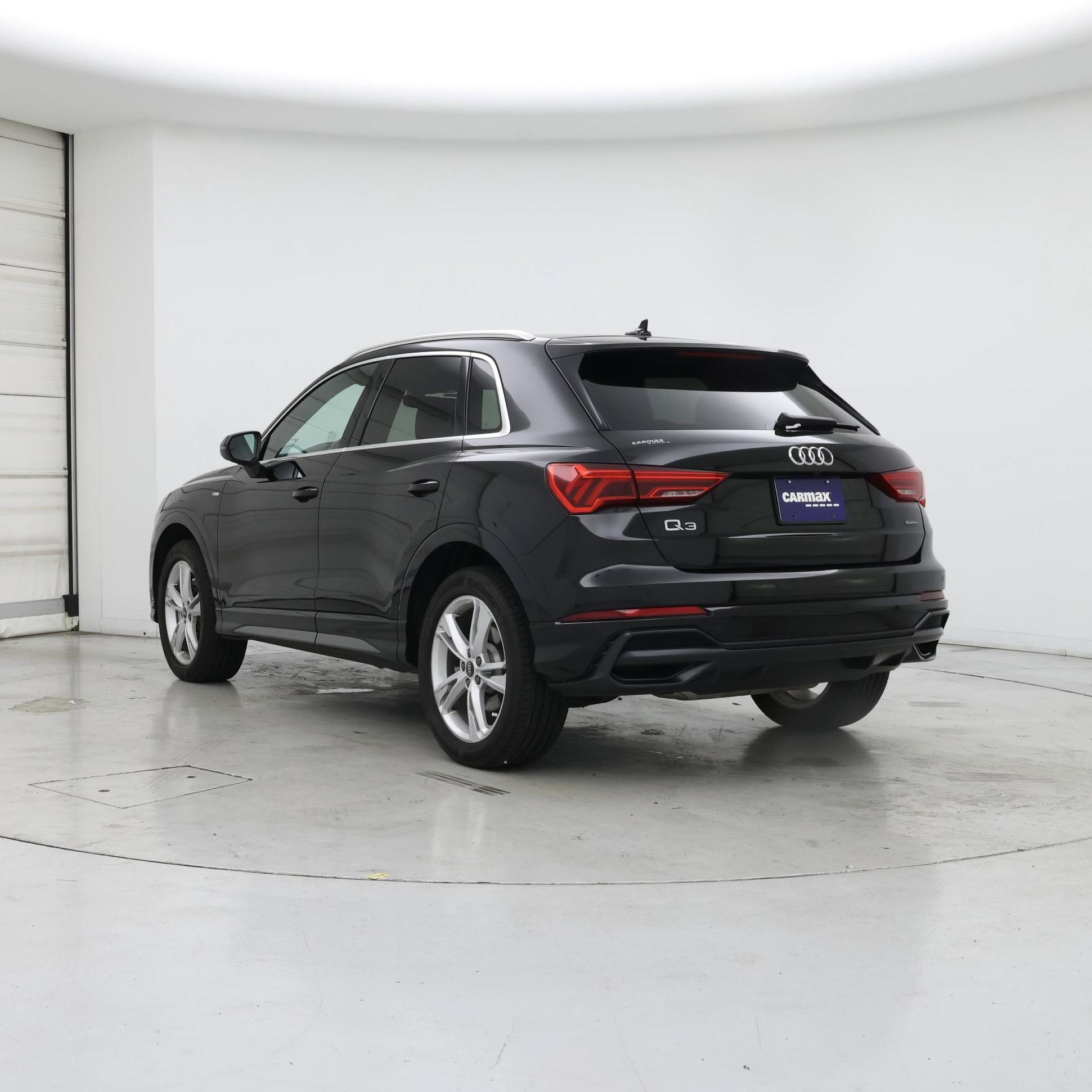 Thumbnail: 2022 Audi Q3 - 2