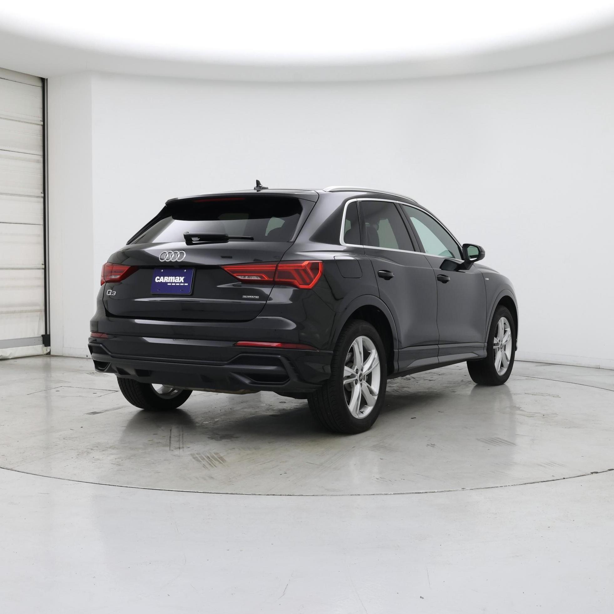 Thumbnail: 2022 Audi Q3 - 8