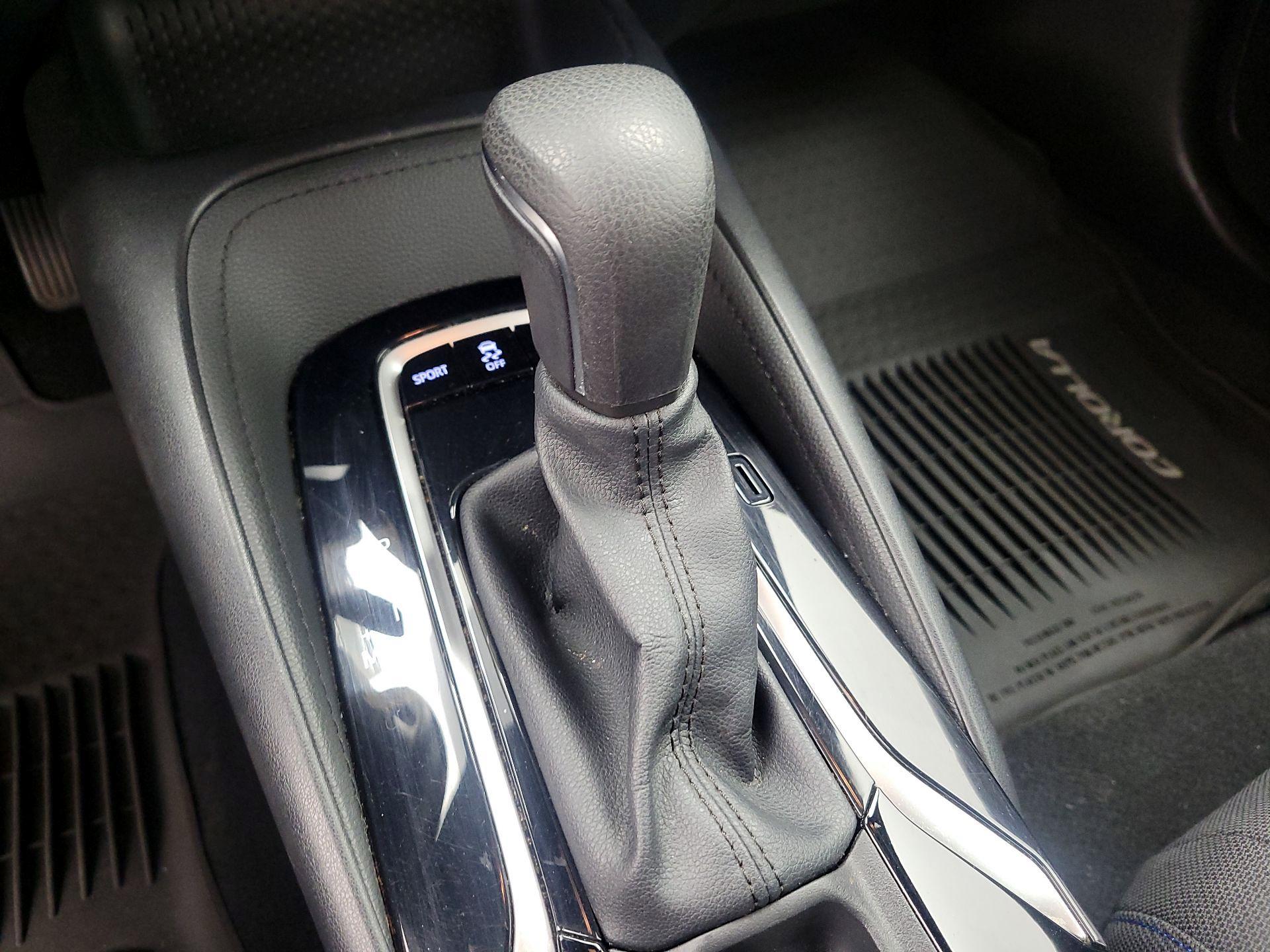 Thumbnail: 2020 Toyota Corolla - 17