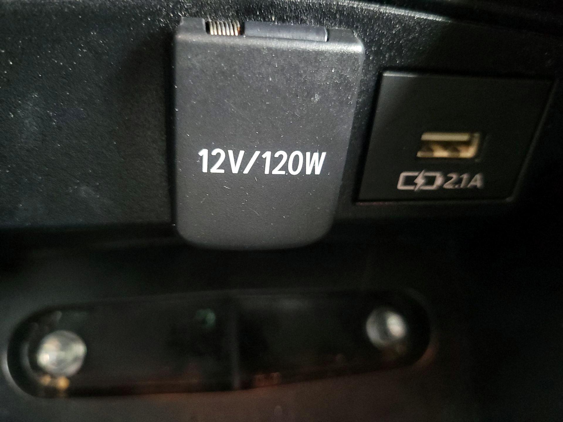 Thumbnail: 2020 Toyota Corolla - 18