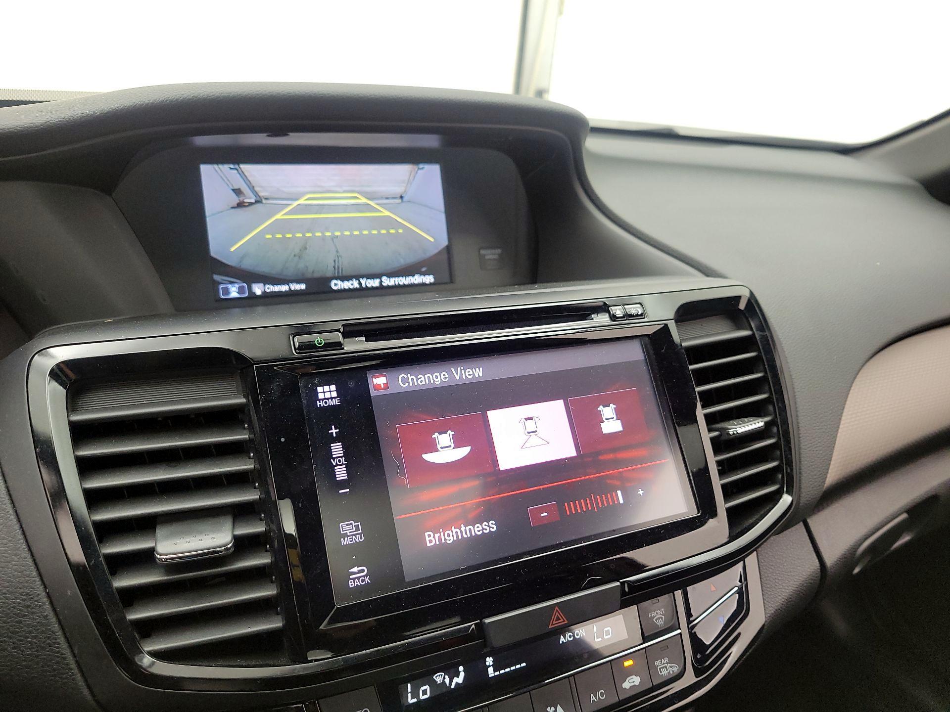 Thumbnail: 2017 Honda Accord - 14