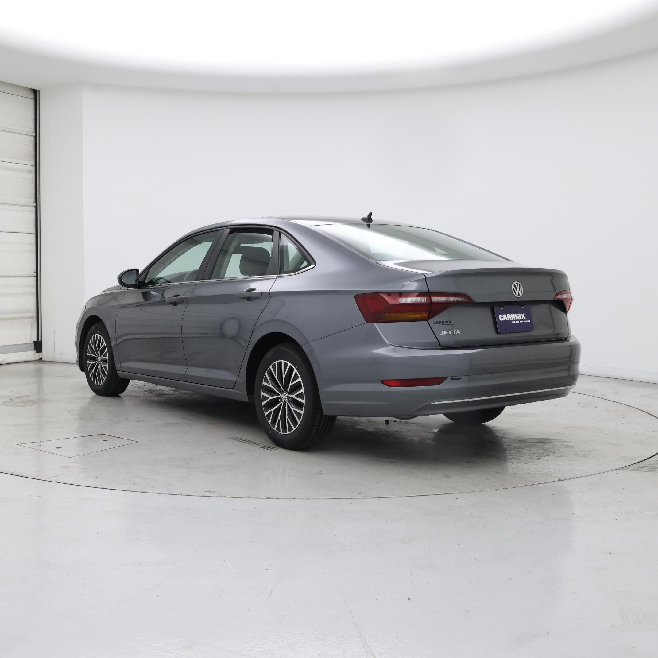 Thumbnail: 2019 Volkswagen Jetta - 2