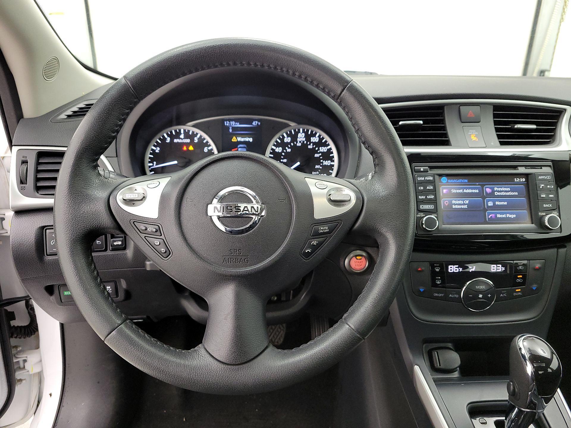 Thumbnail: 2018 Nissan Sentra - 10