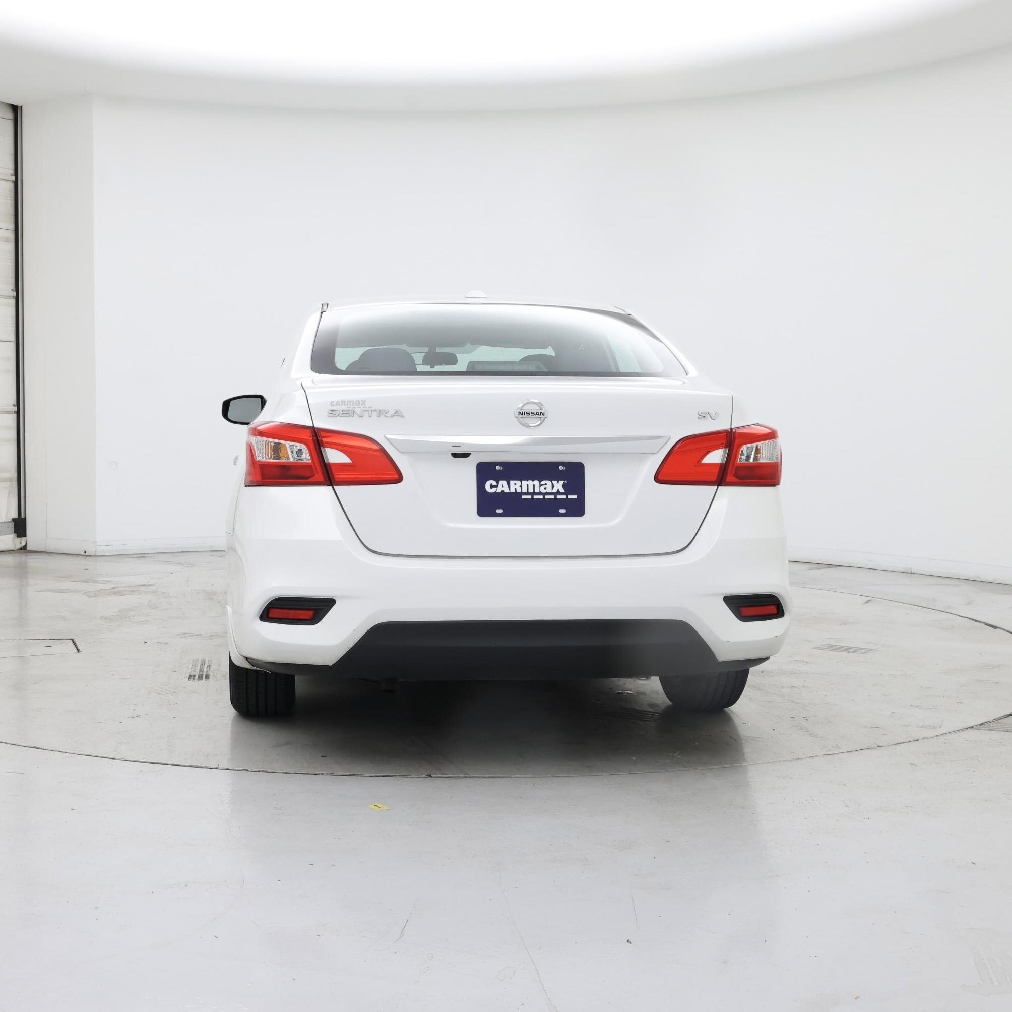 Thumbnail: 2018 Nissan Sentra - 6