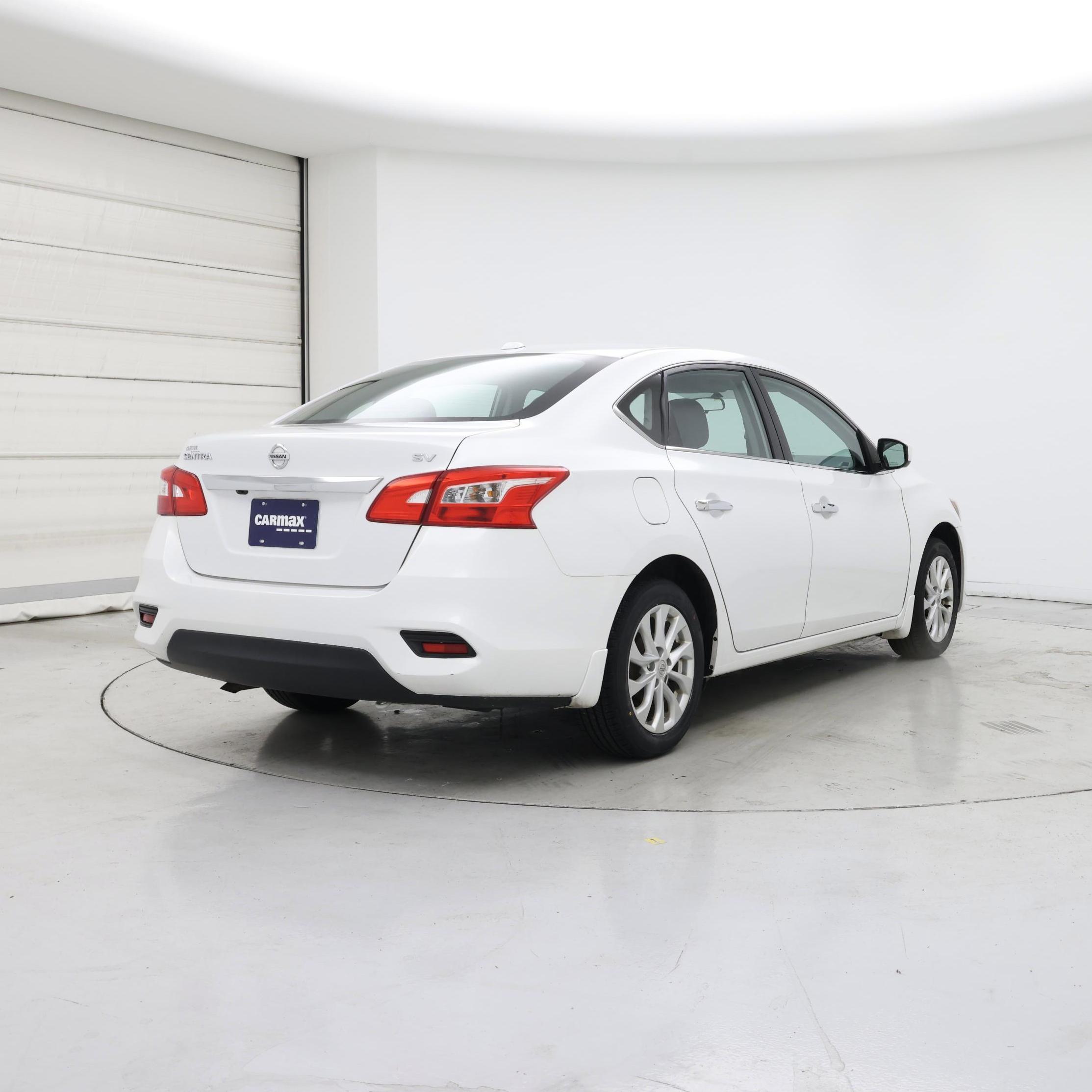 Thumbnail: 2018 Nissan Sentra - 8