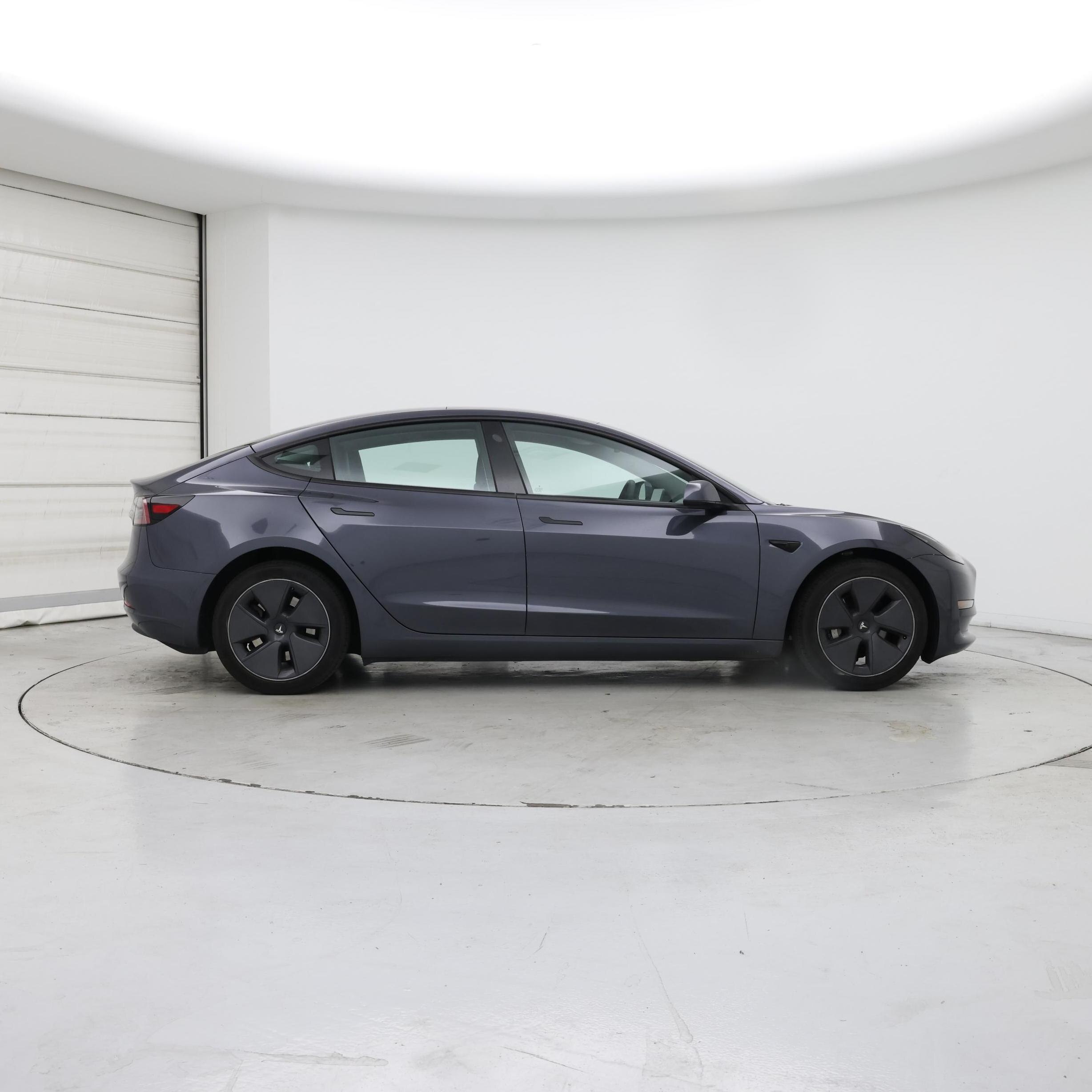 Thumbnail: 2023 Tesla Model 3 - 7