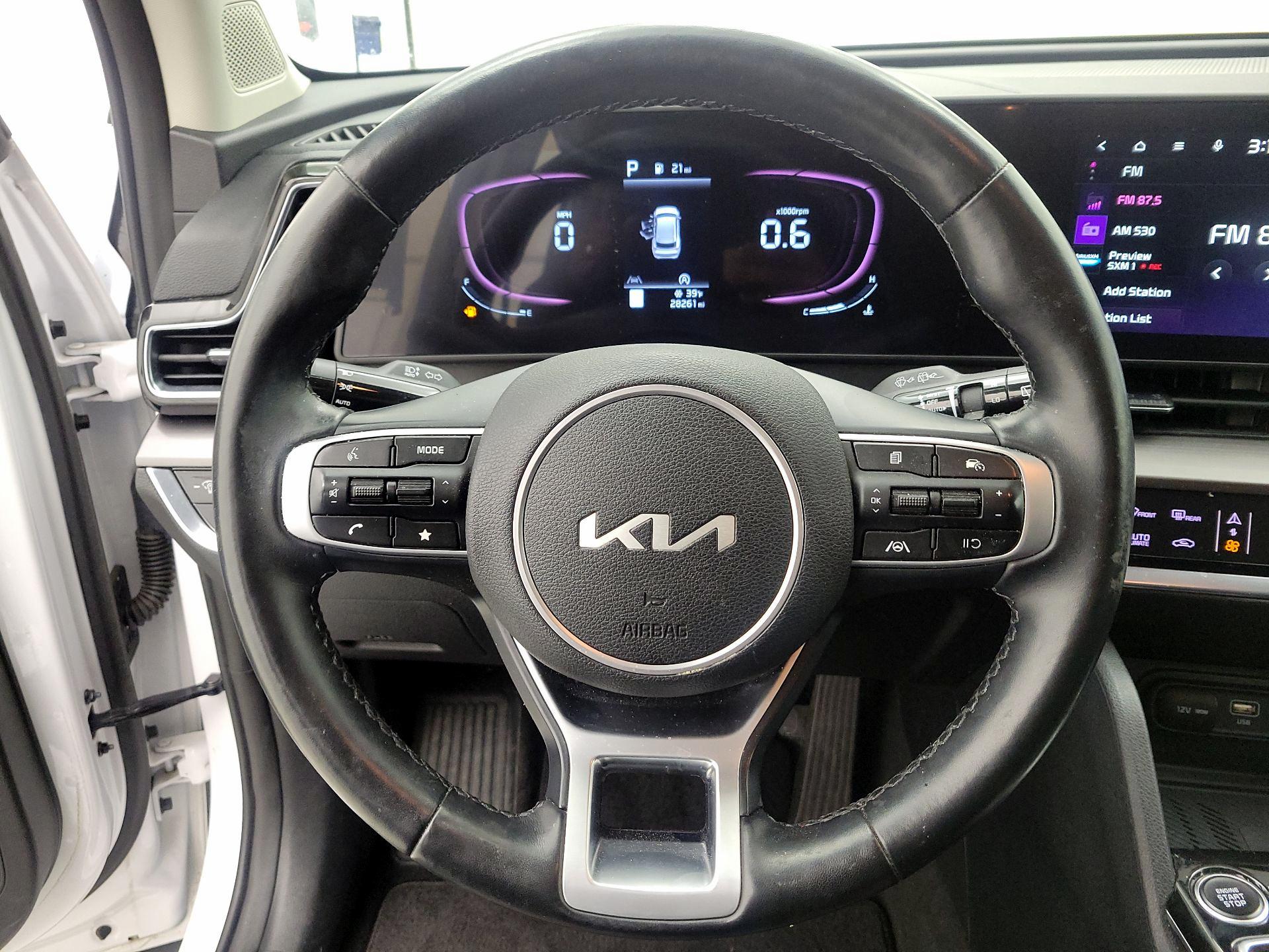 Thumbnail: 2023 Kia Sportage - 10