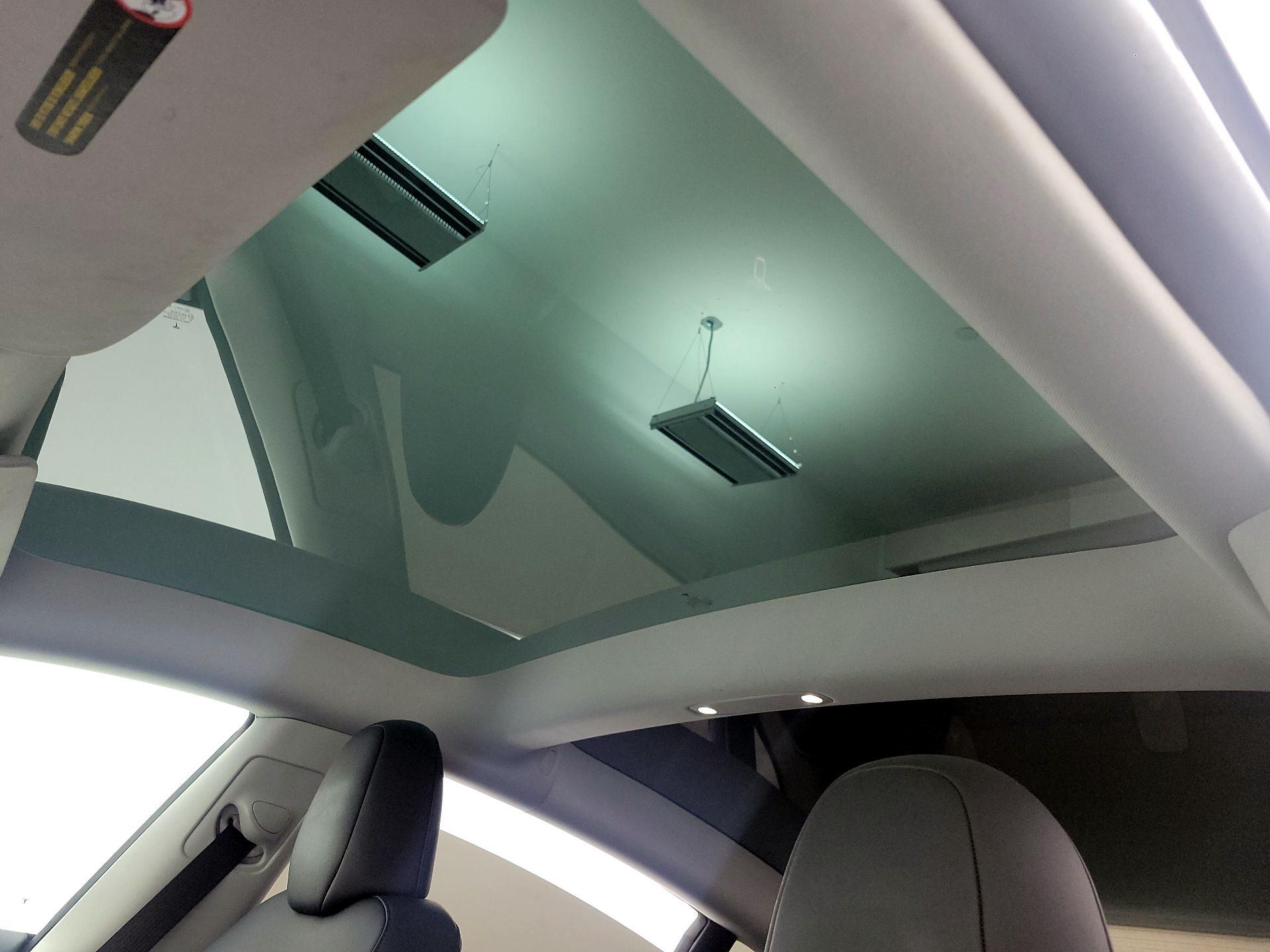 Thumbnail: 2023 Tesla Model 3 - 18