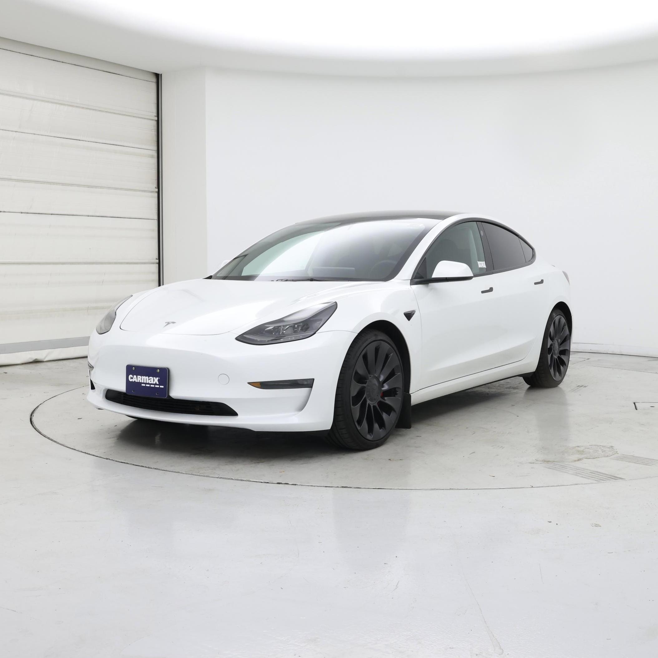 Thumbnail: 2023 Tesla Model 3 - 4