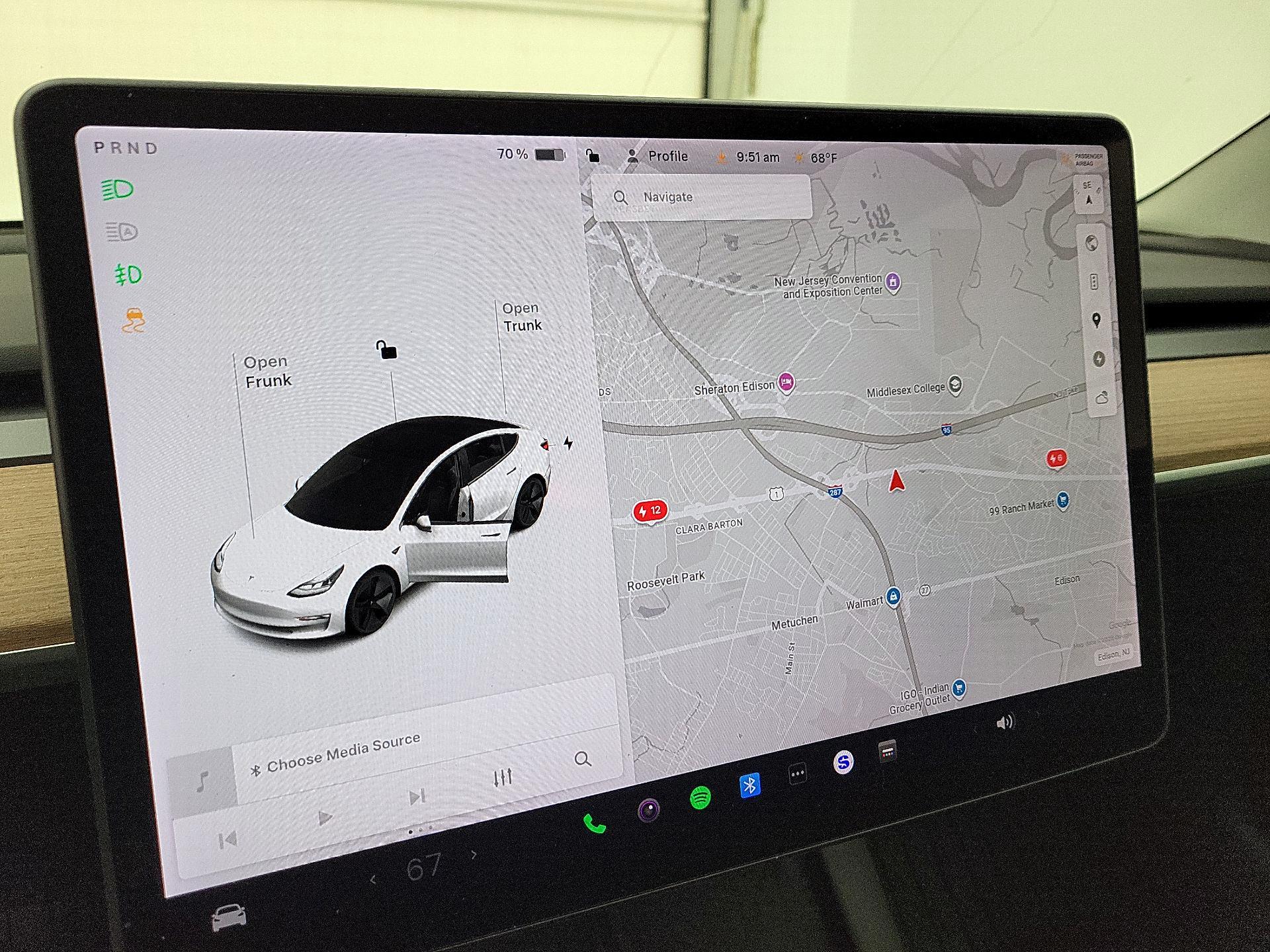 Thumbnail: 2021 Tesla Model 3 - 13