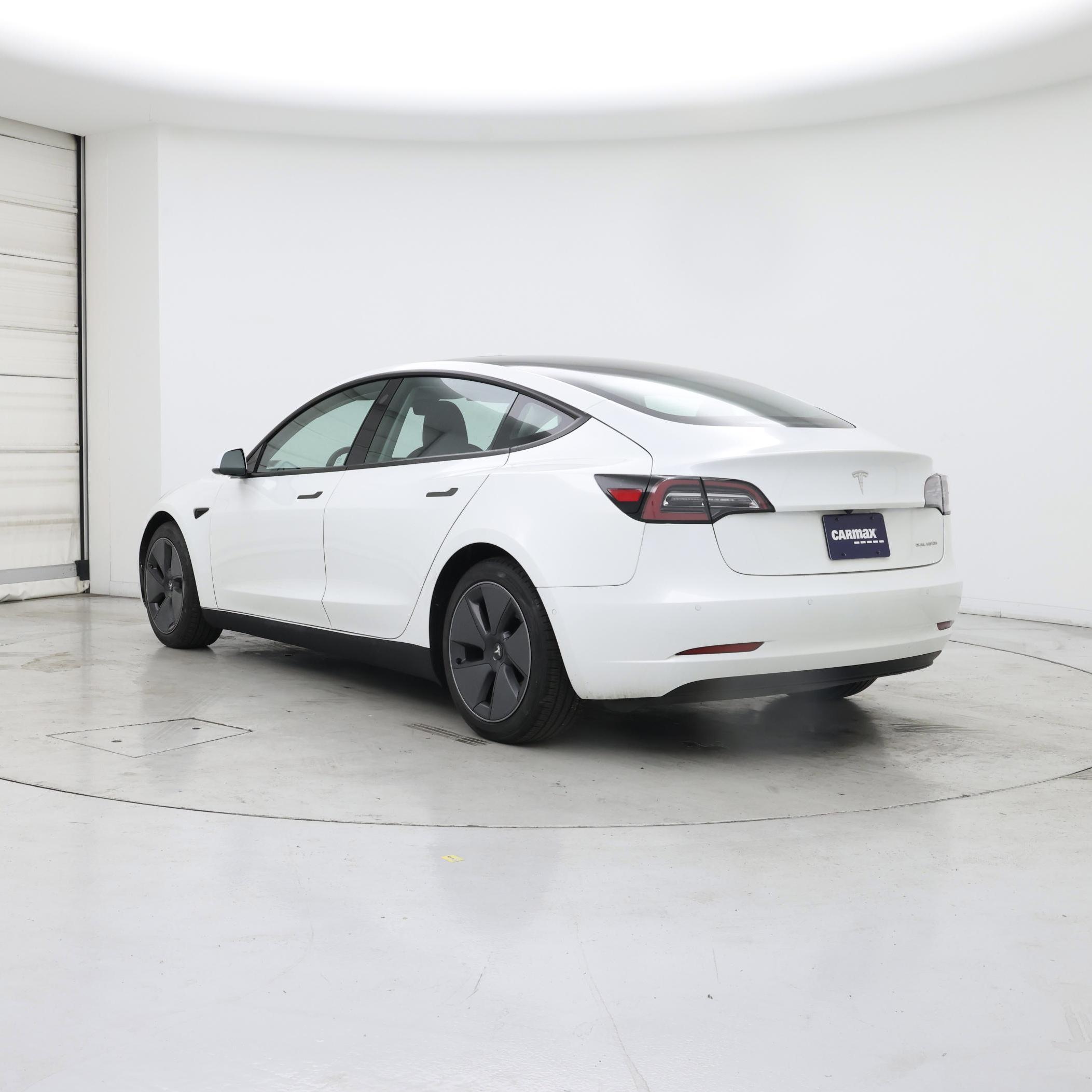 Thumbnail: 2021 Tesla Model 3 - 2