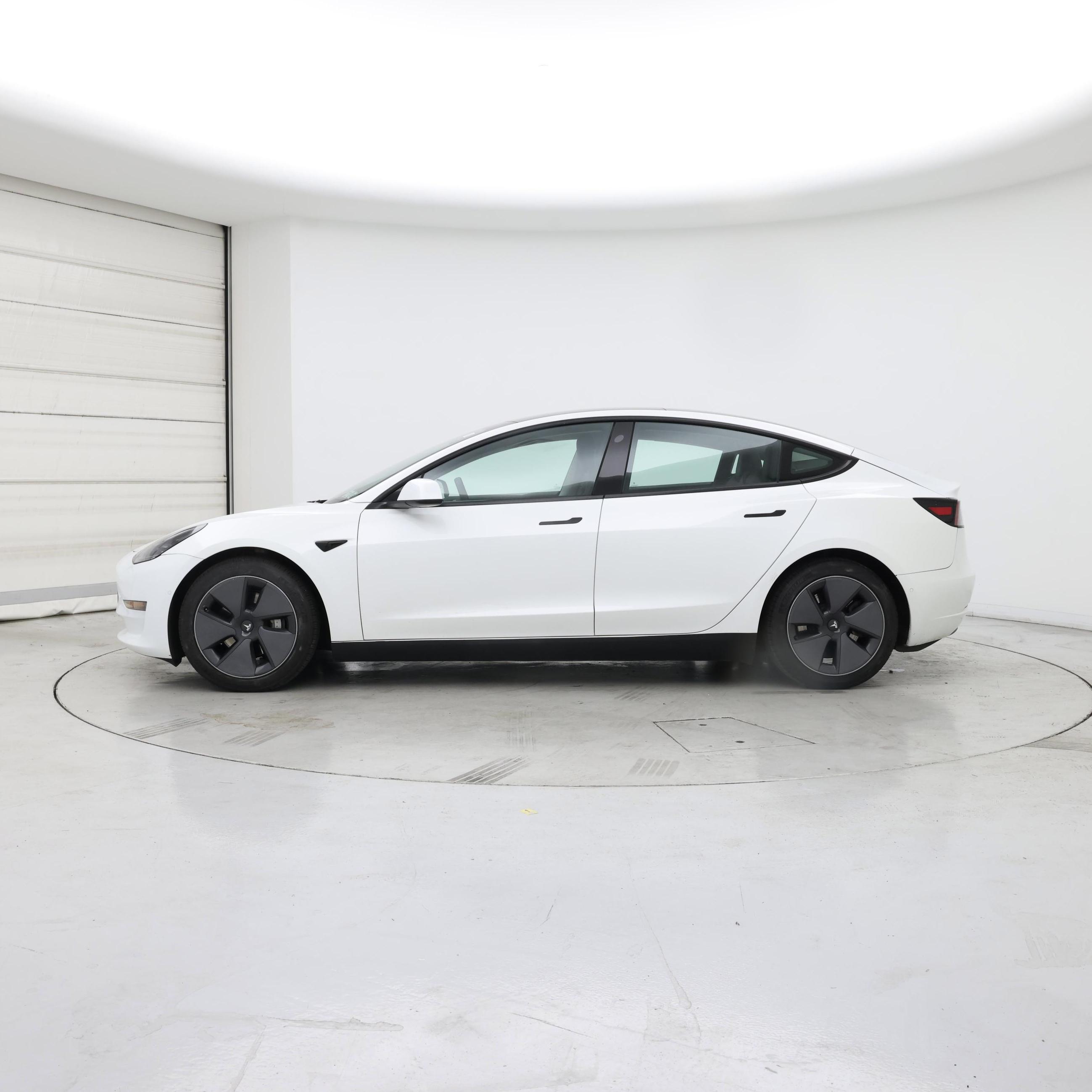 Thumbnail: 2021 Tesla Model 3 - 3