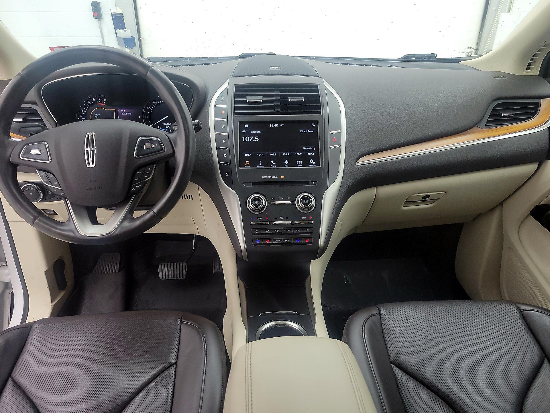 Thumbnail: 2016 Lincoln MKC - 9