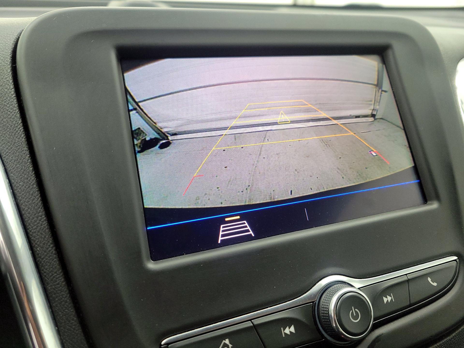 Thumbnail: 2020 Chevrolet Equinox - 14