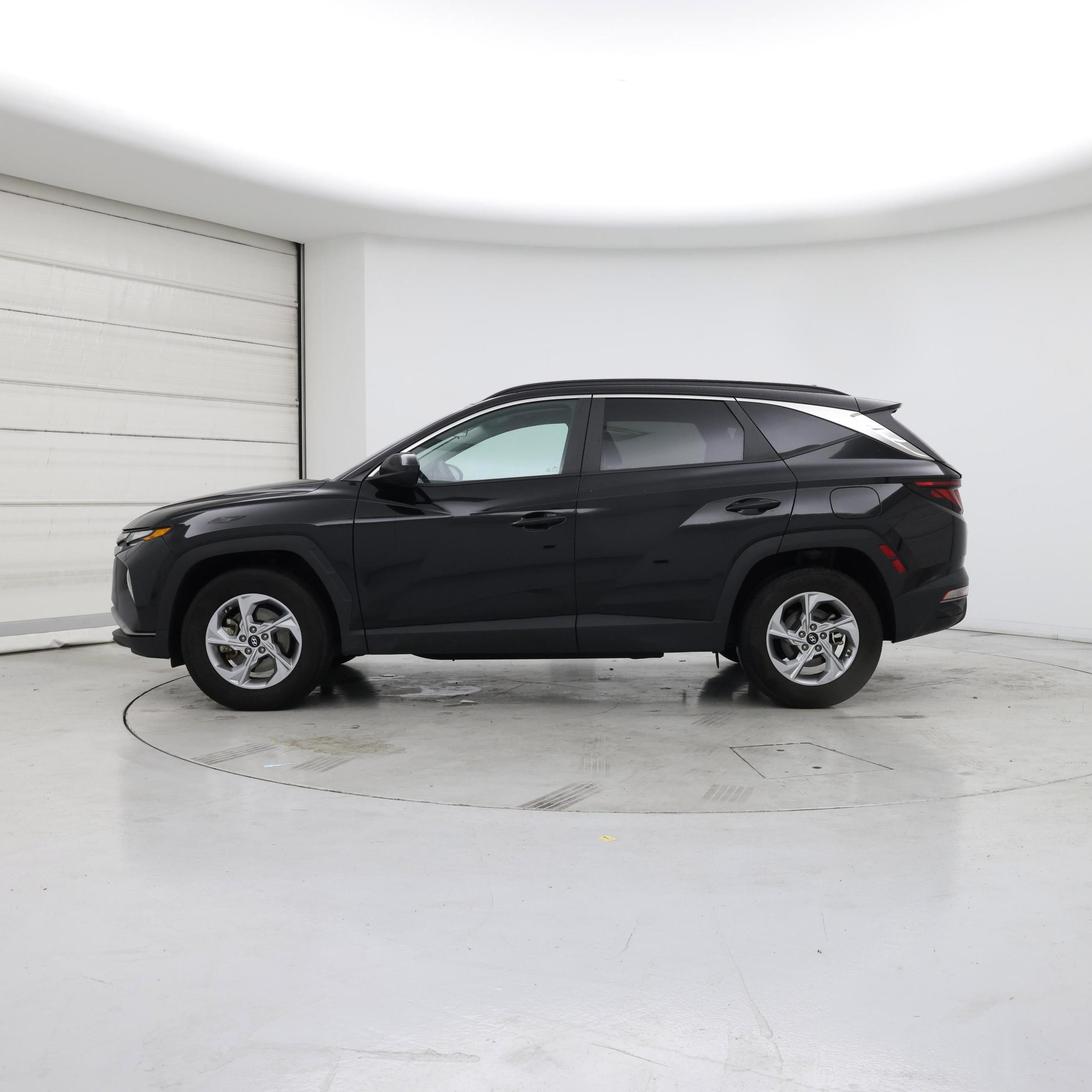 Thumbnail: 2024 Hyundai Tucson - 3