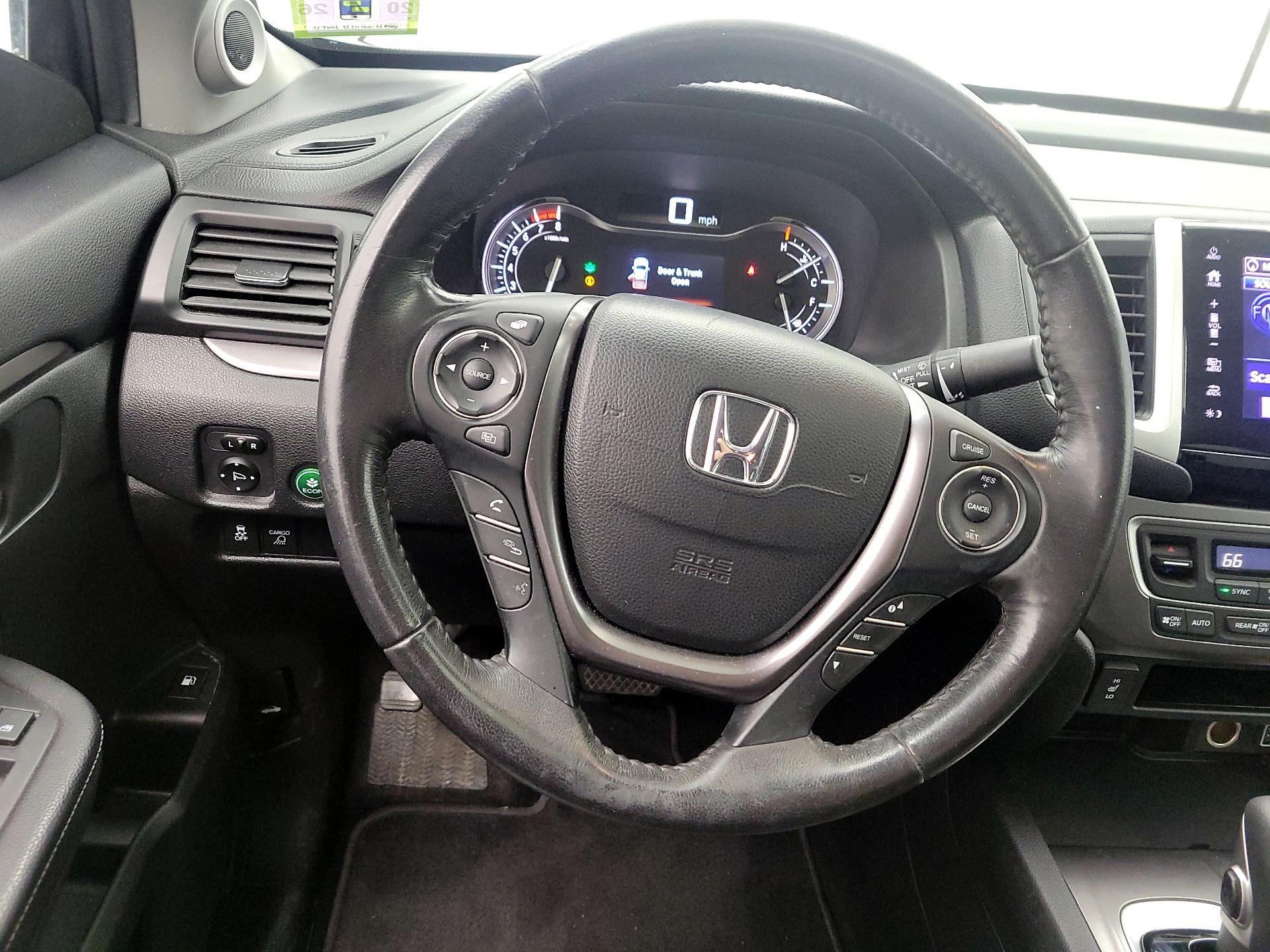 Thumbnail: 2019 Honda Ridgeline - 10