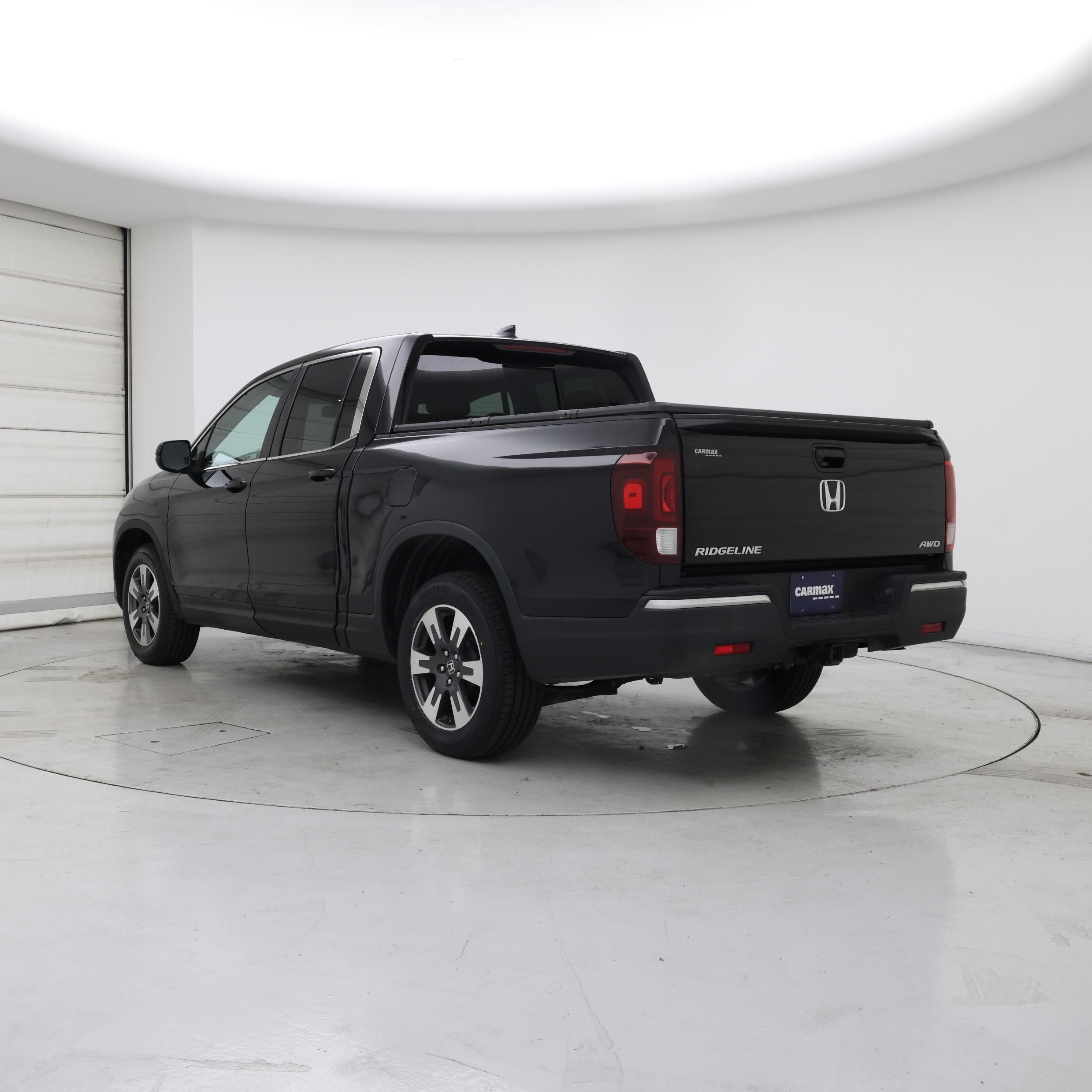 Thumbnail: 2019 Honda Ridgeline - 2