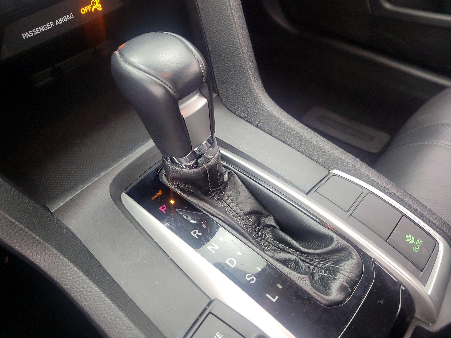 Thumbnail: 2017 Honda Civic - 17