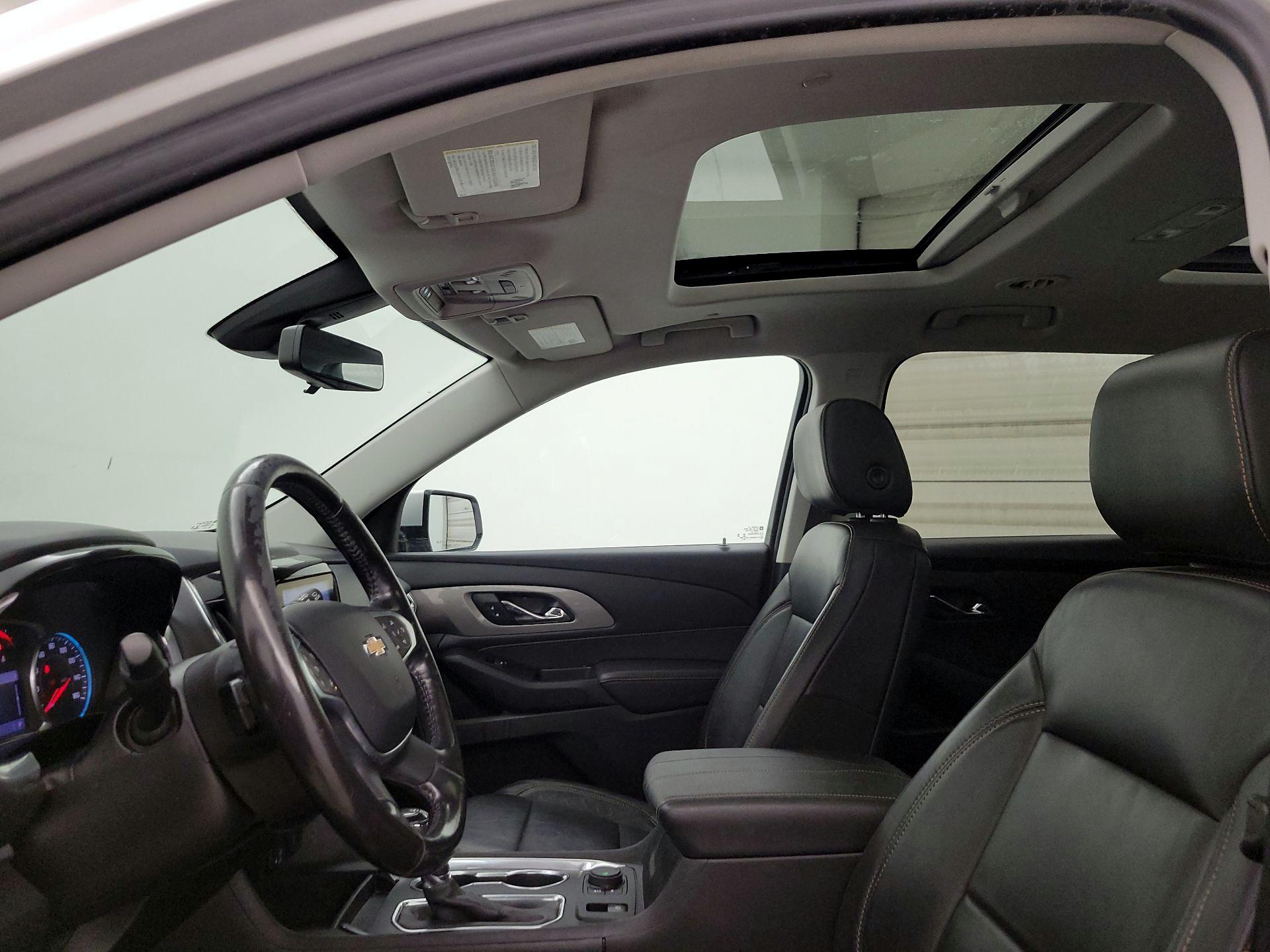 Thumbnail: 2020 Chevrolet Traverse - 20