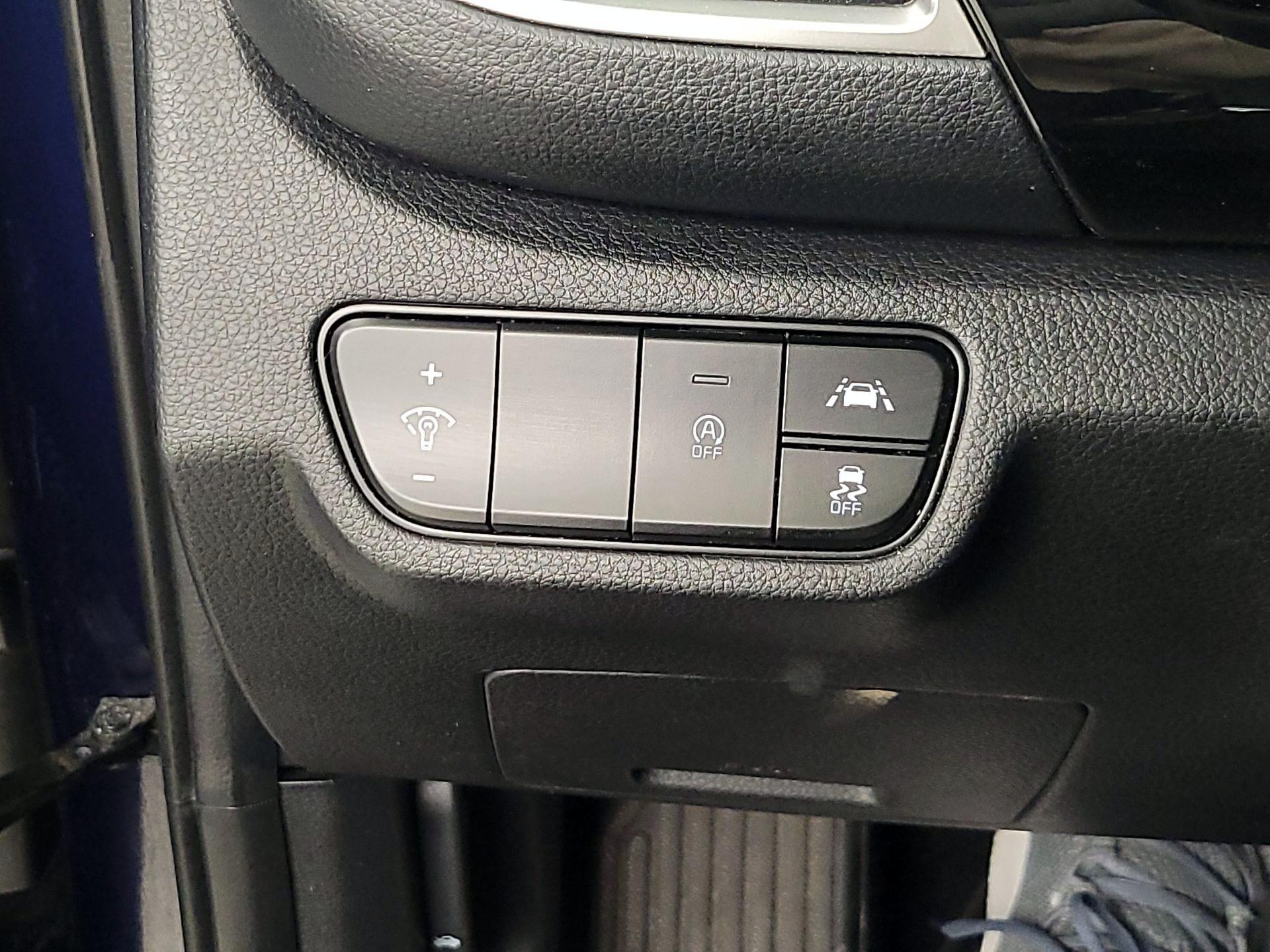 Thumbnail: 2021 Kia Seltos - 13