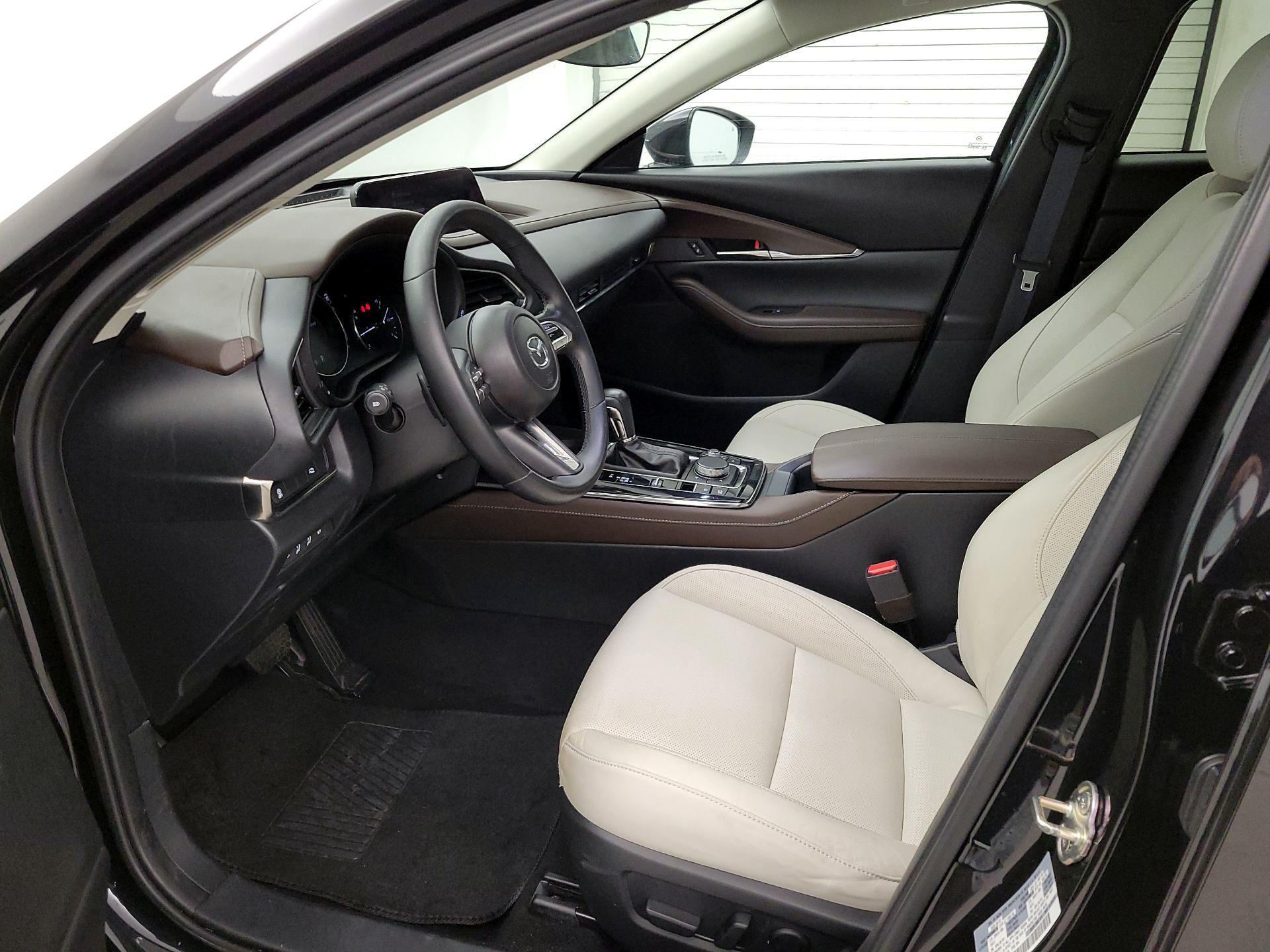 Thumbnail: 2022 Mazda CX-30 - 11