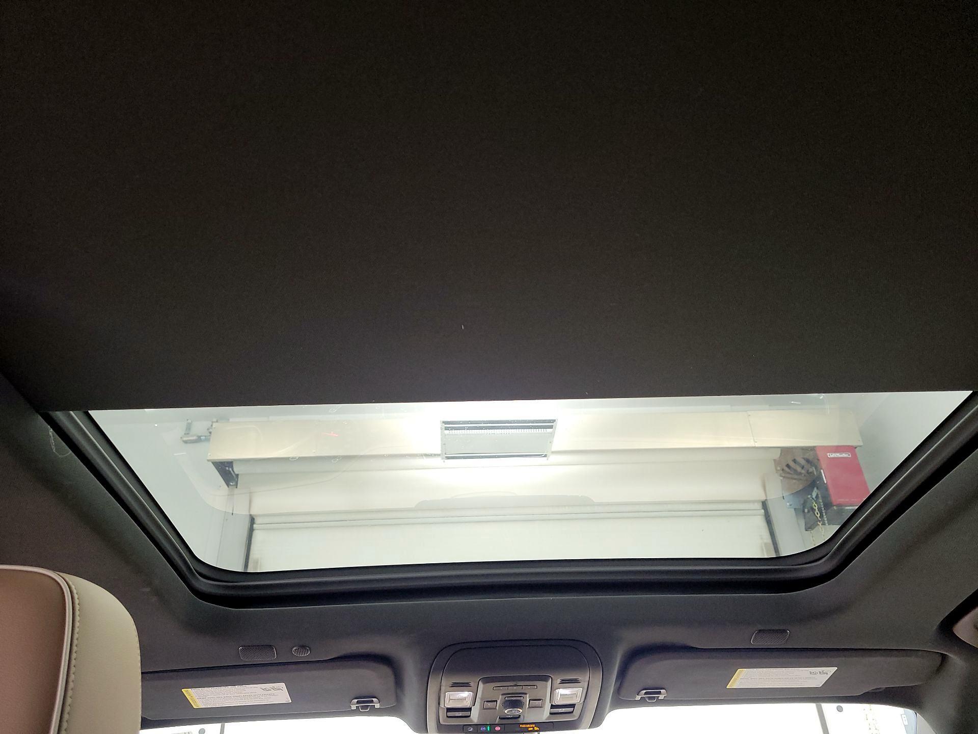 Thumbnail: 2021 Chevrolet Suburban - 19