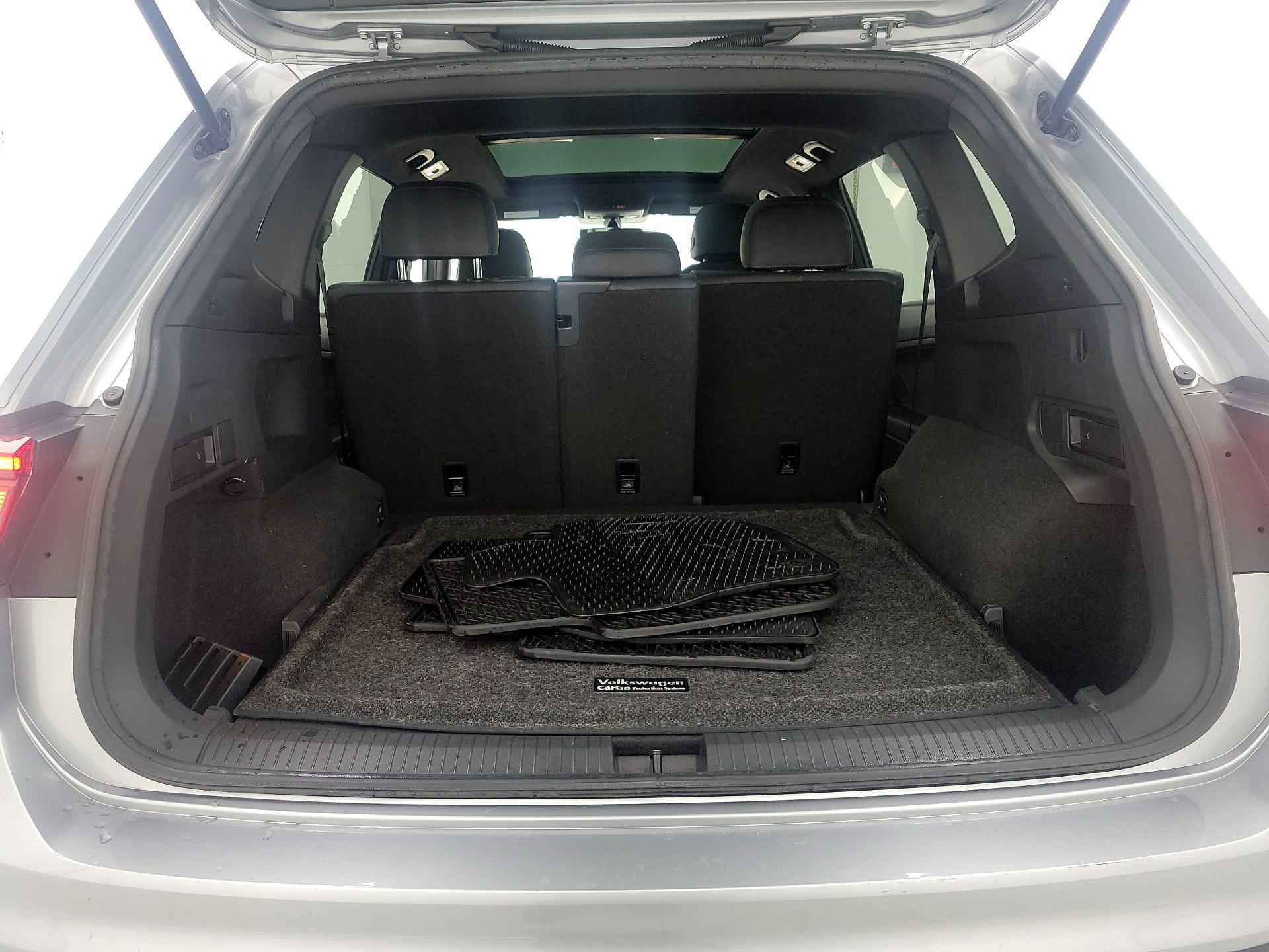 Thumbnail: 2020 Volkswagen Tiguan - 19