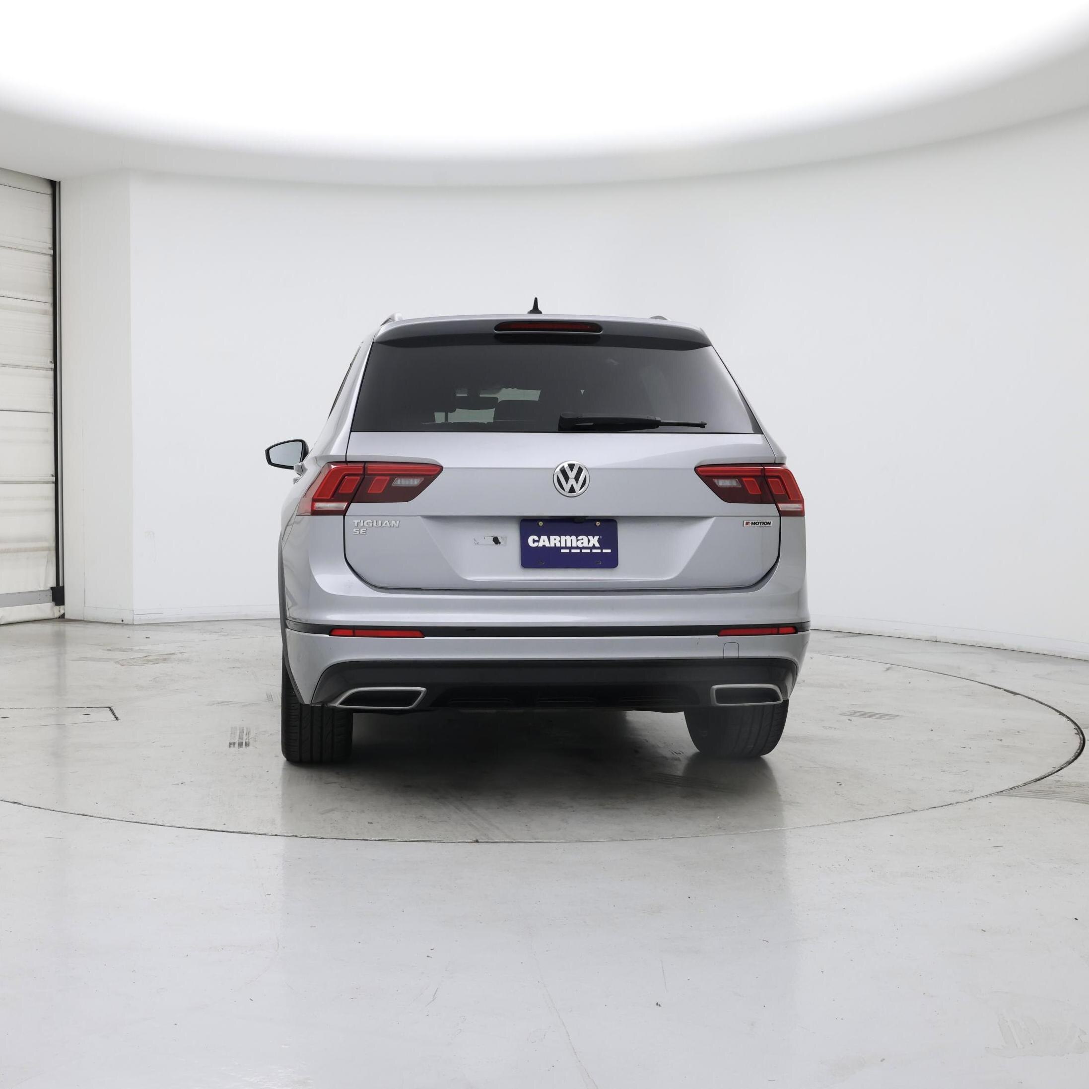 Thumbnail: 2020 Volkswagen Tiguan - 6