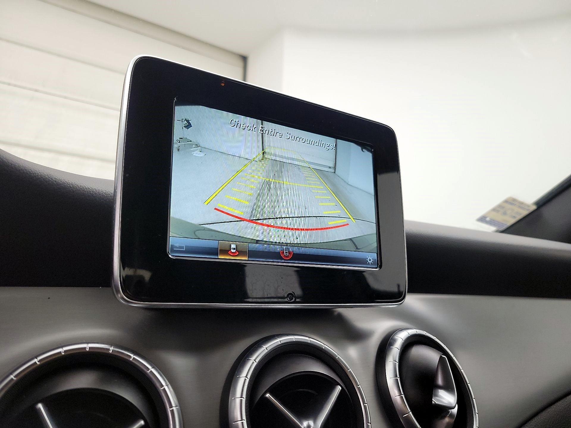 Thumbnail: 2016 Mercedes-Benz CLA - 12