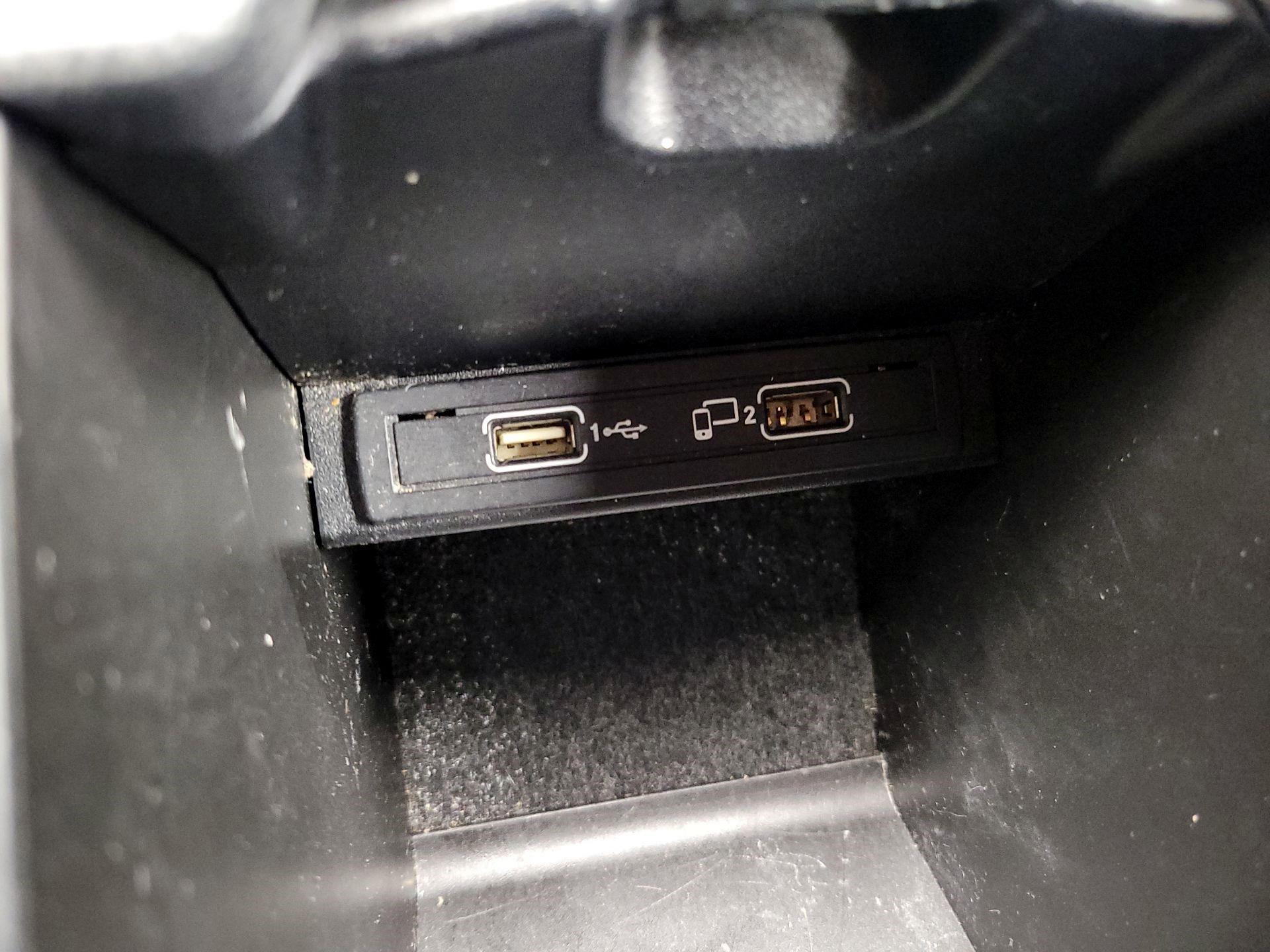 Thumbnail: 2016 Mercedes-Benz CLA - 16