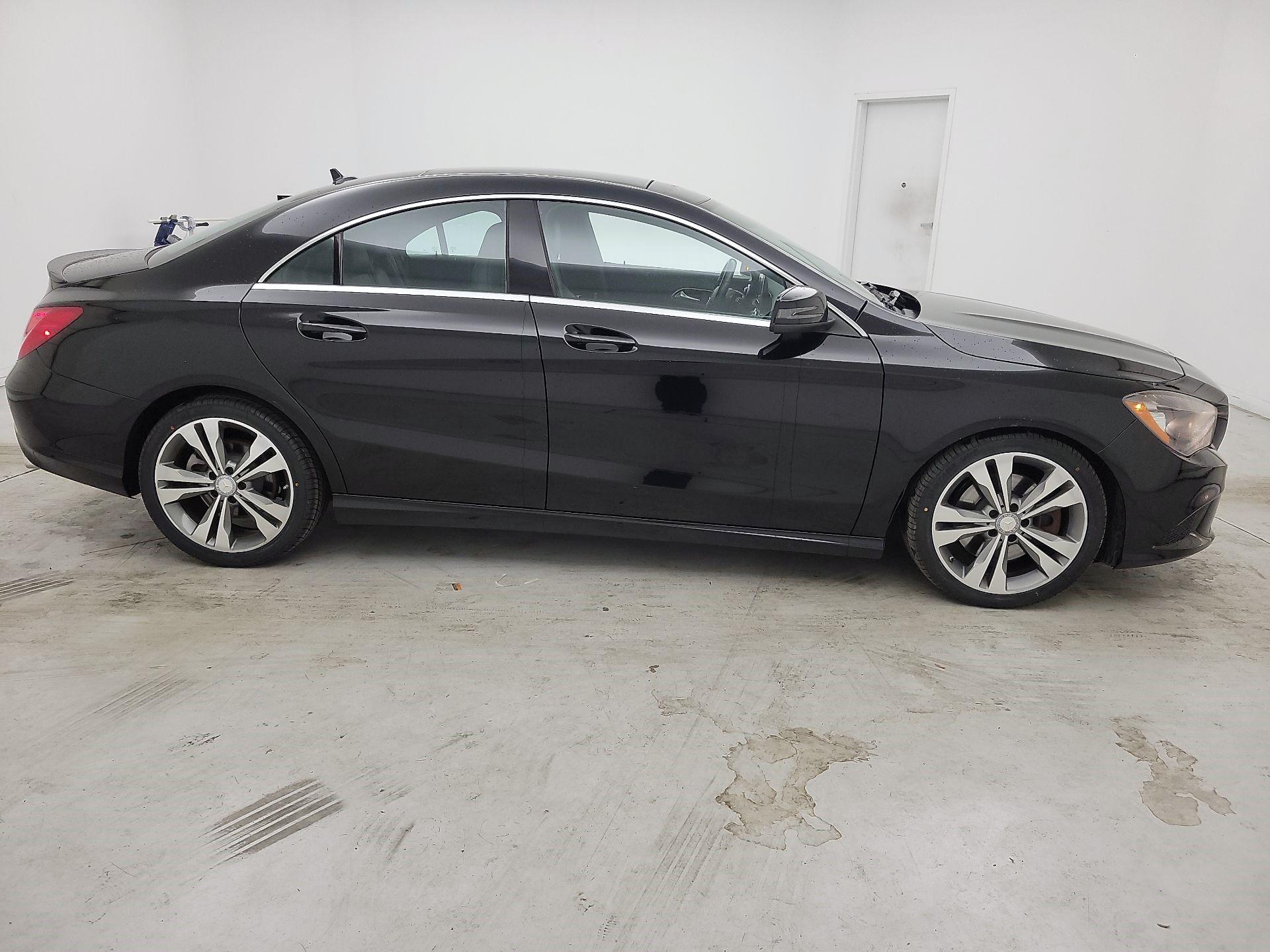 Thumbnail: 2016 Mercedes-Benz CLA - 4