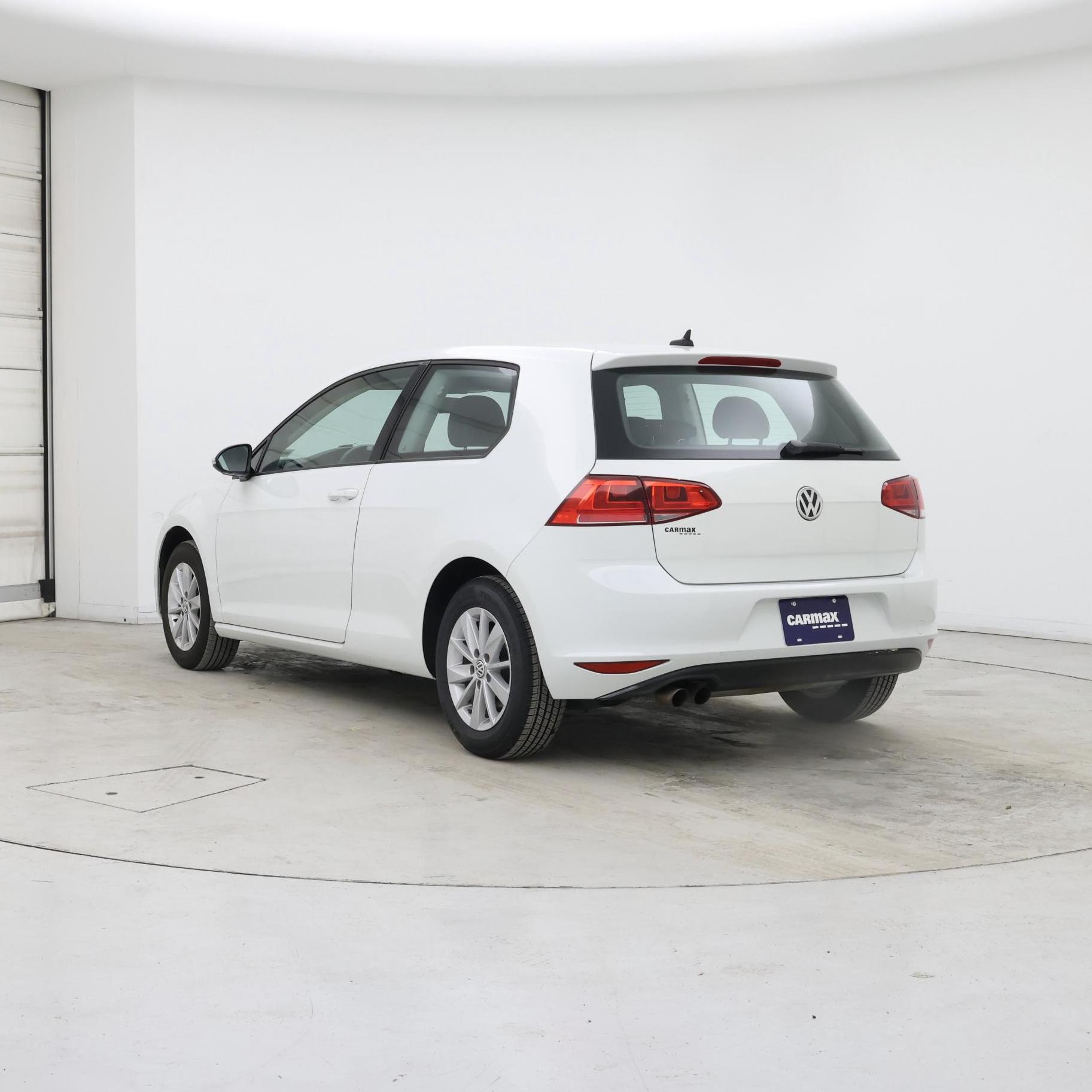 Thumbnail: 2015 Volkswagen Golf - 2