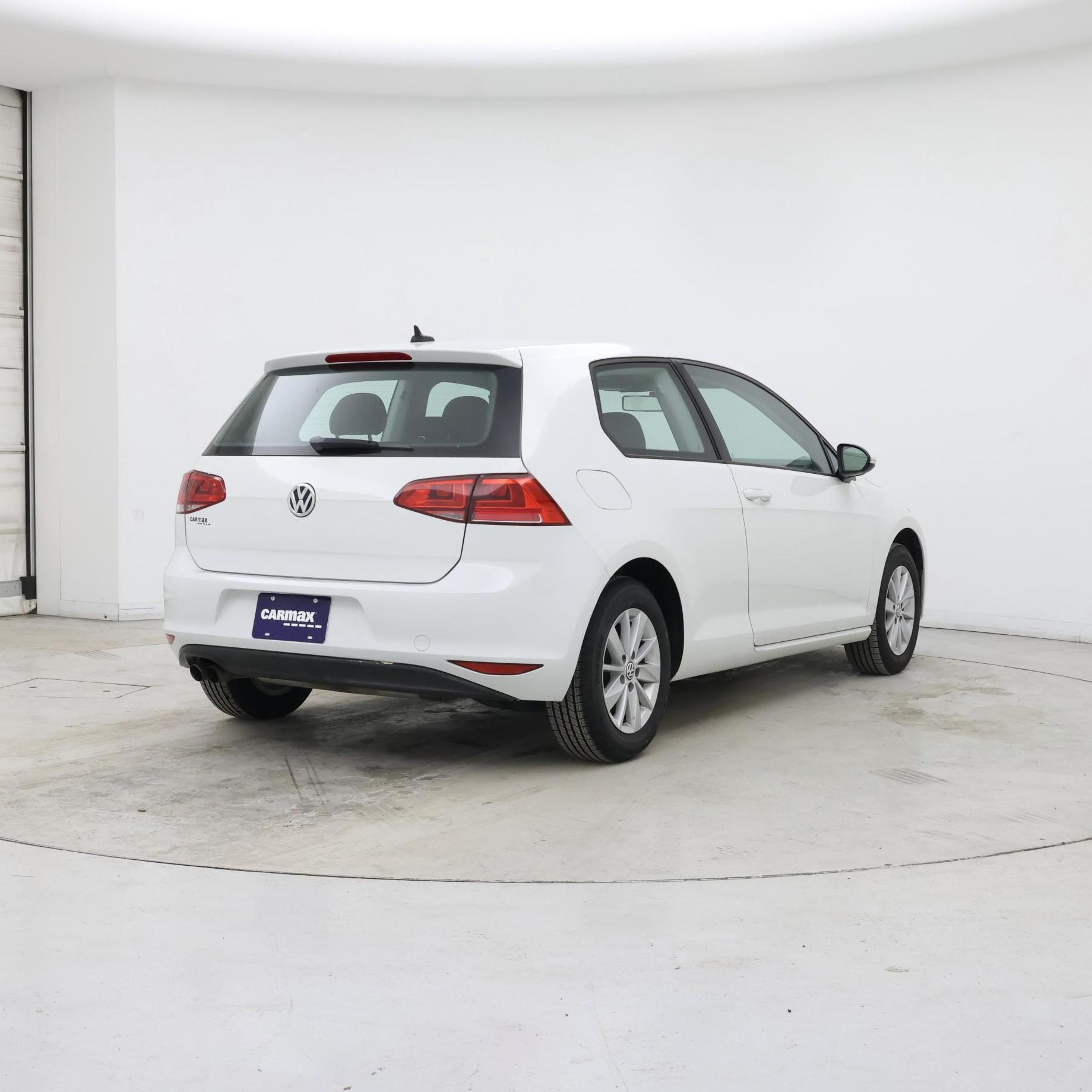 Thumbnail: 2015 Volkswagen Golf - 8