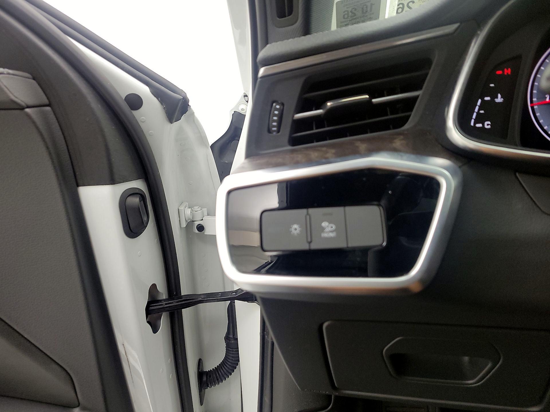 Thumbnail: 2021 Audi A6 - 13