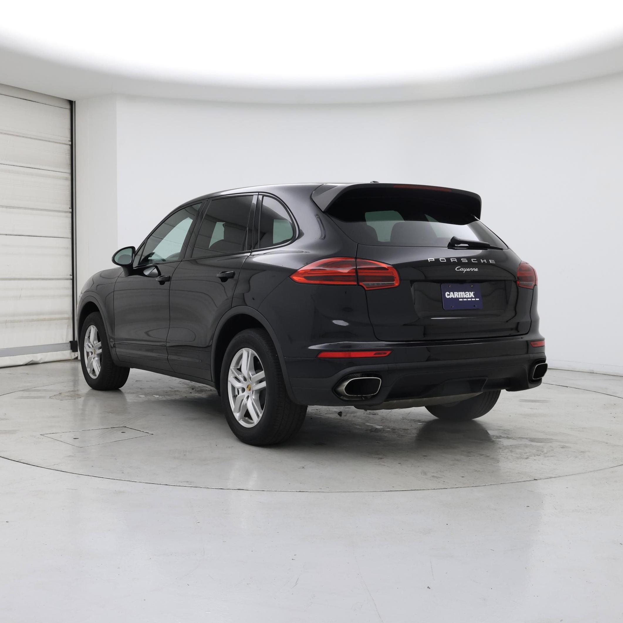 Thumbnail: 2017 Porsche Cayenne - 2