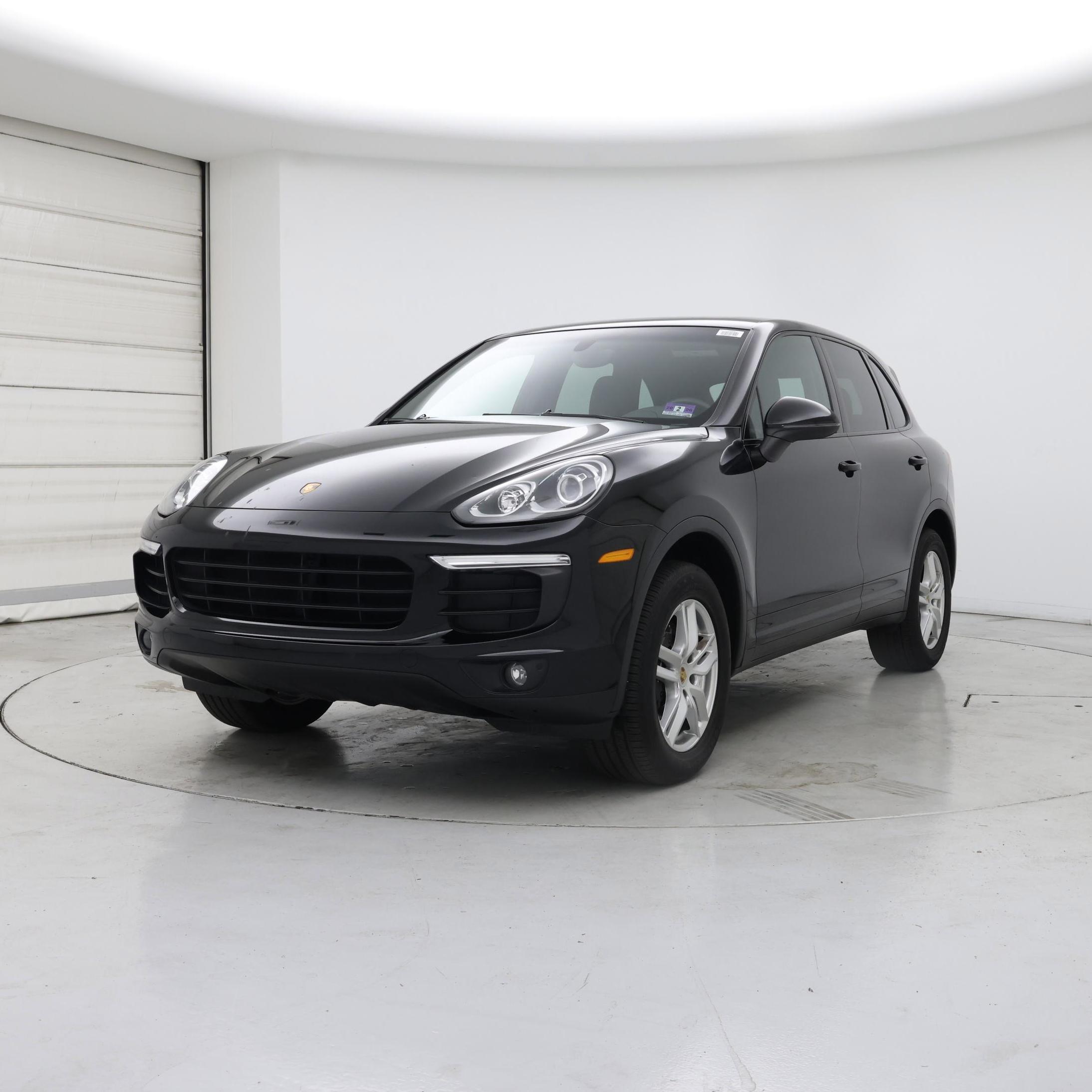 Thumbnail: 2017 Porsche Cayenne - 4