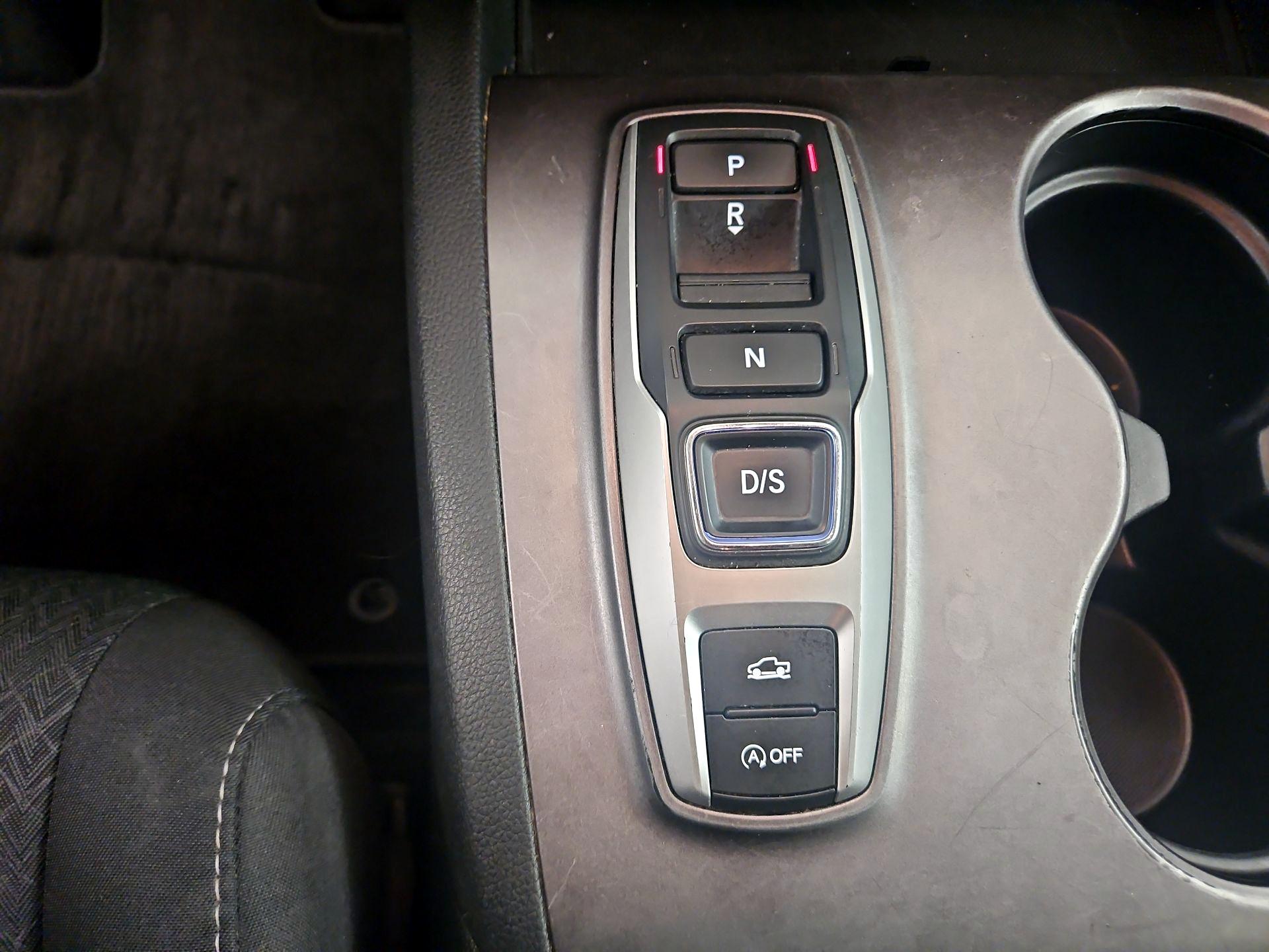 Thumbnail: 2020 Honda Ridgeline - 17