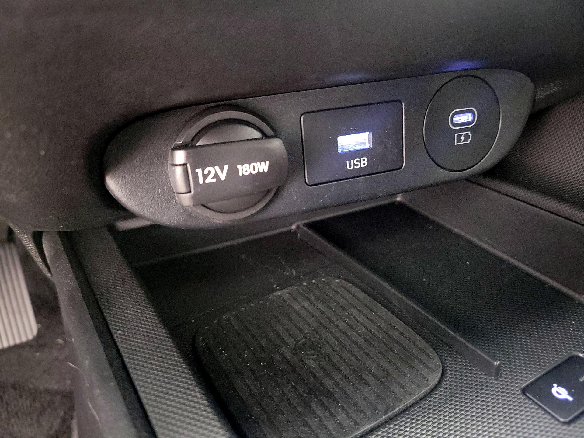 Thumbnail: 2025 Hyundai Elantra - 18