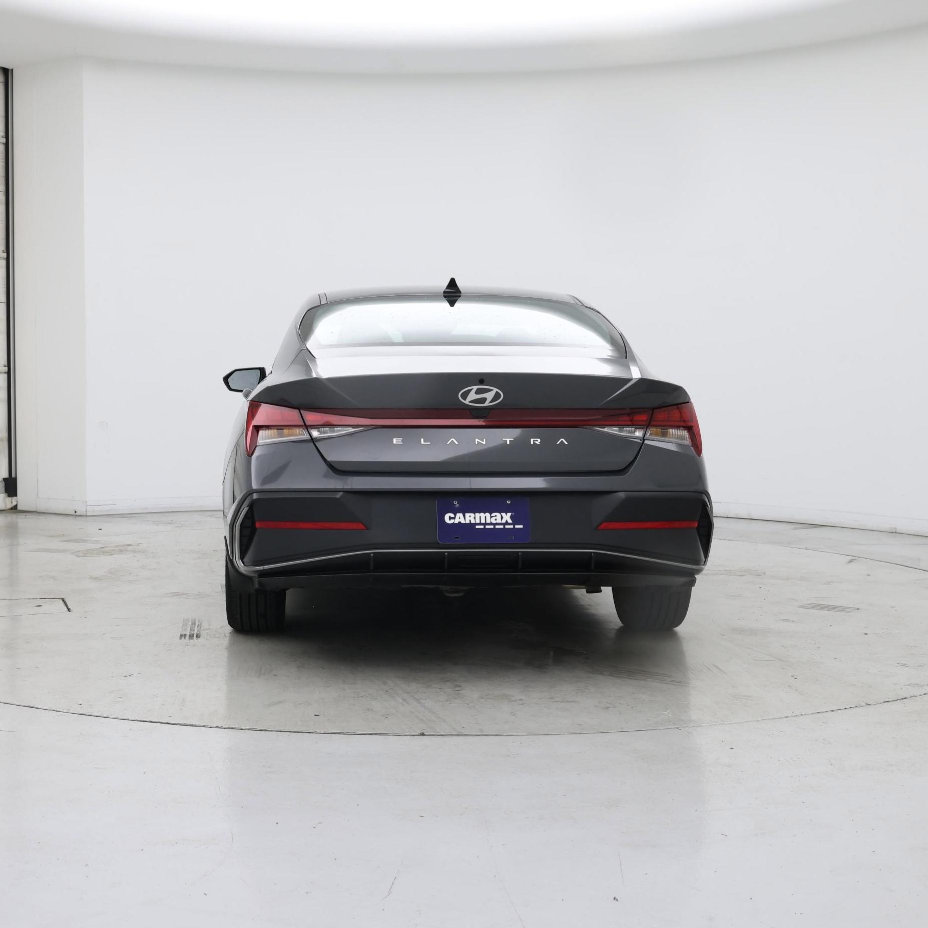 Thumbnail: 2025 Hyundai Elantra - 6