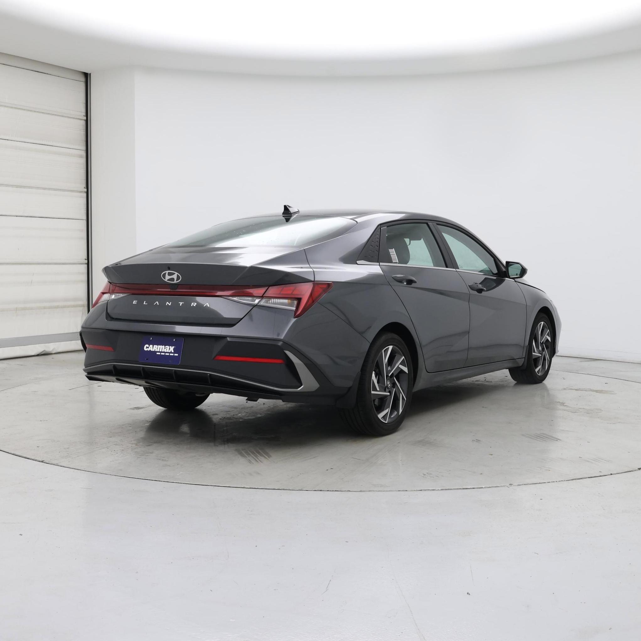 Thumbnail: 2025 Hyundai Elantra - 8