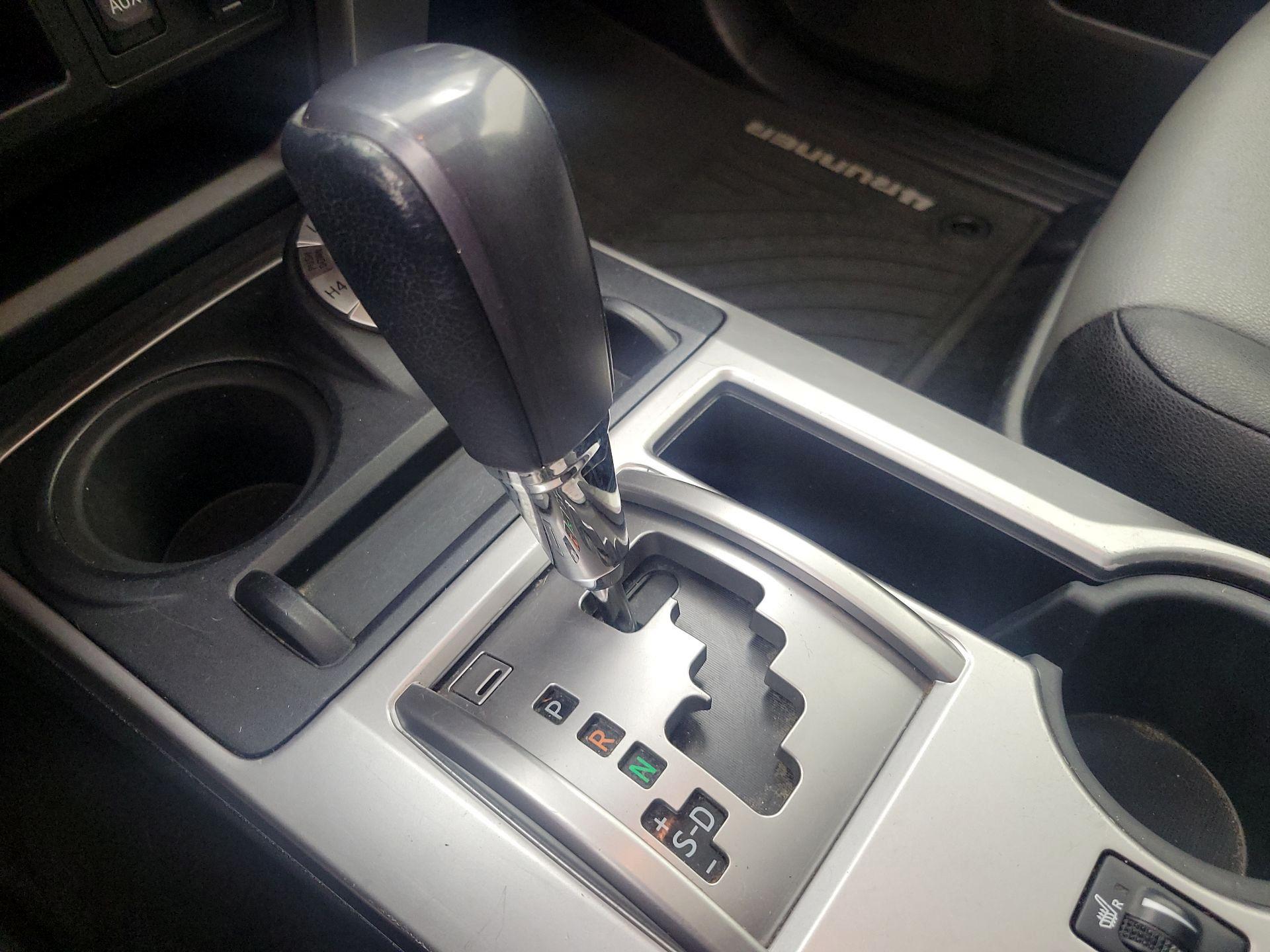 Thumbnail: 2016 Toyota 4Runner - 16