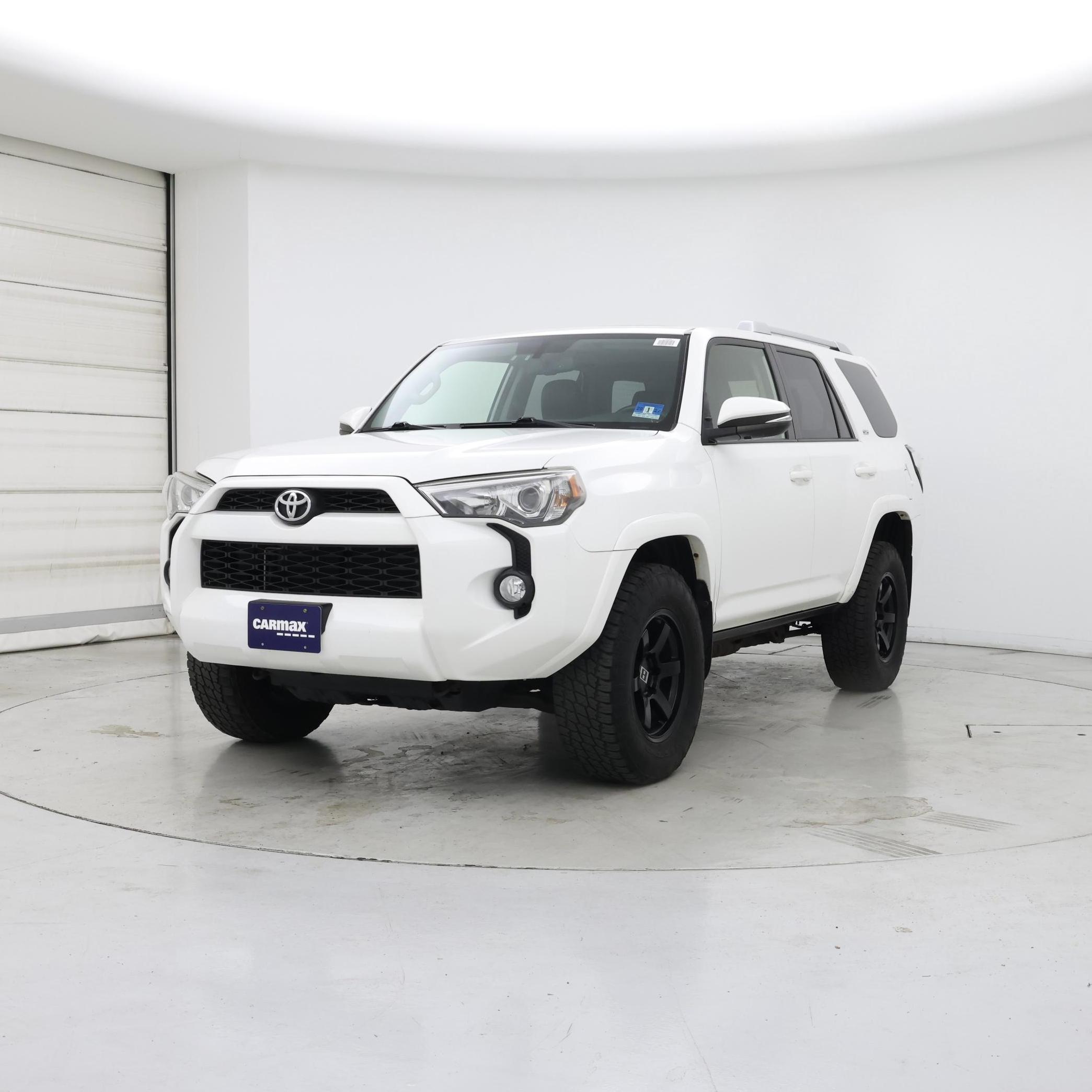 Thumbnail: 2016 Toyota 4Runner - 4